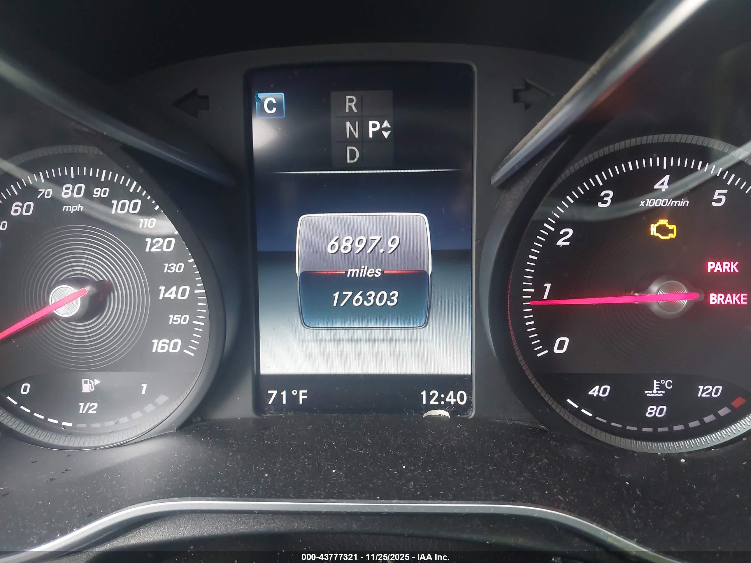 MERCEDES-BENZ C image 7