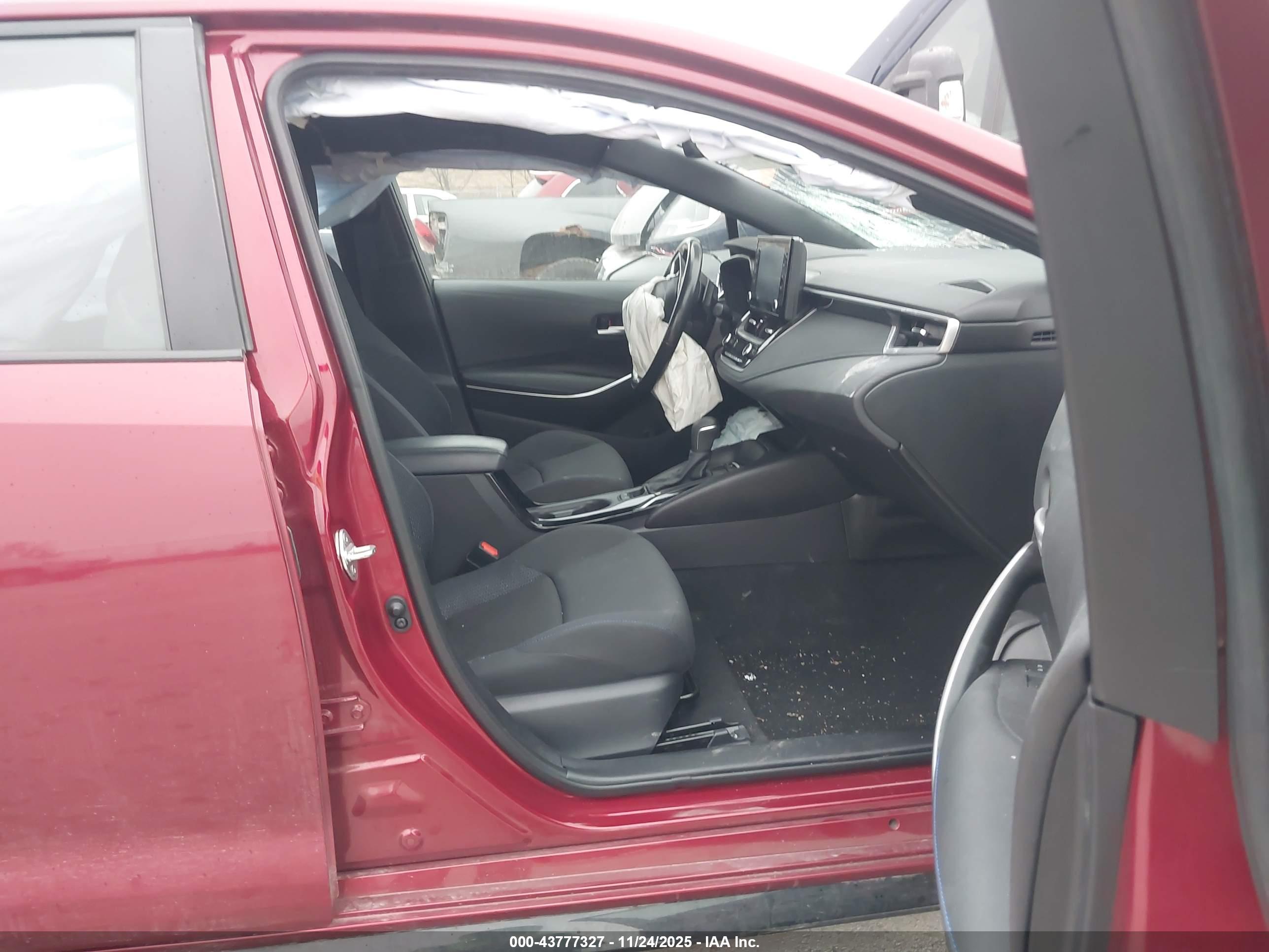 TOYOTA COROLLA image 5