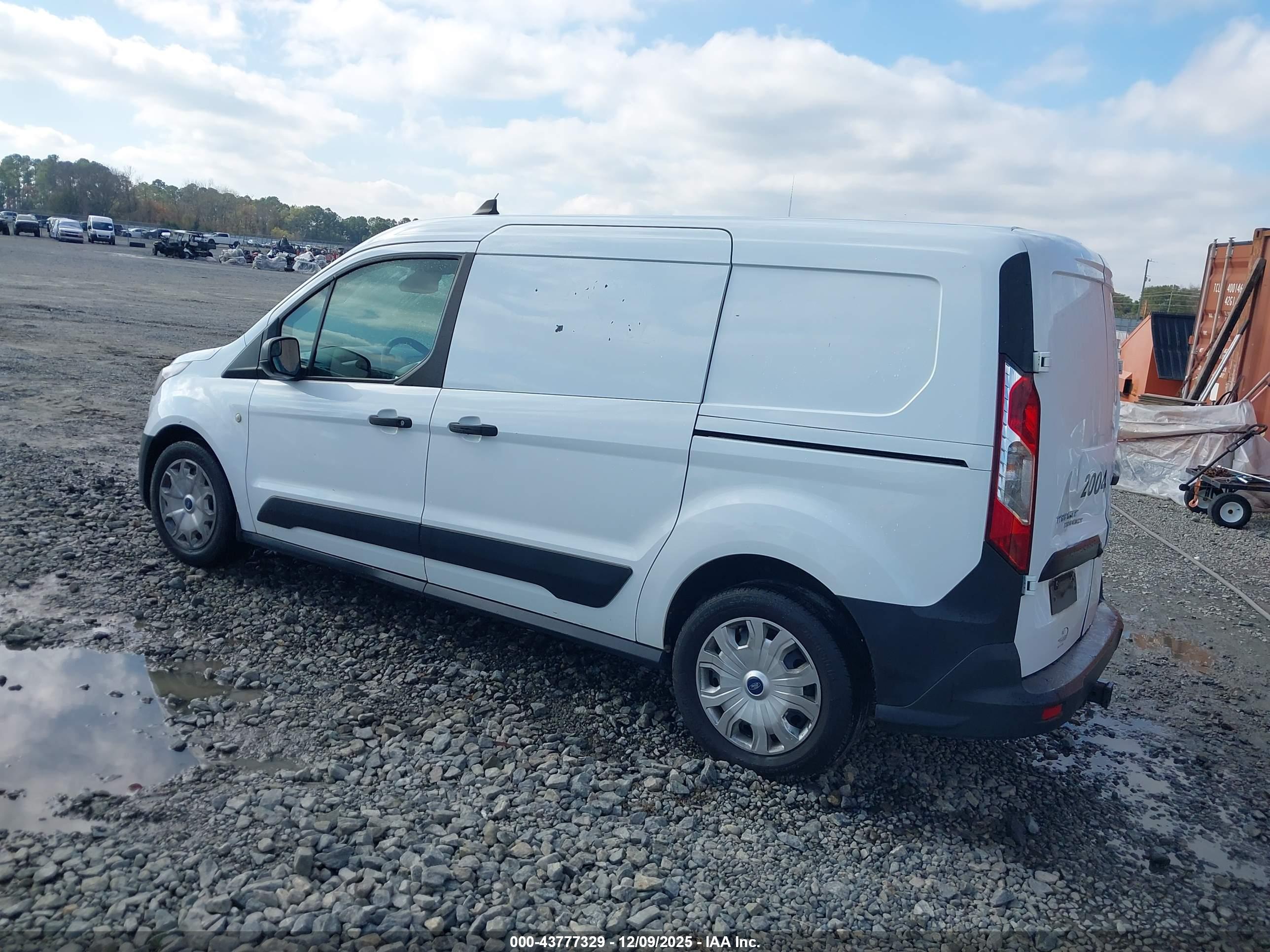 FORD TRANSIT image 3