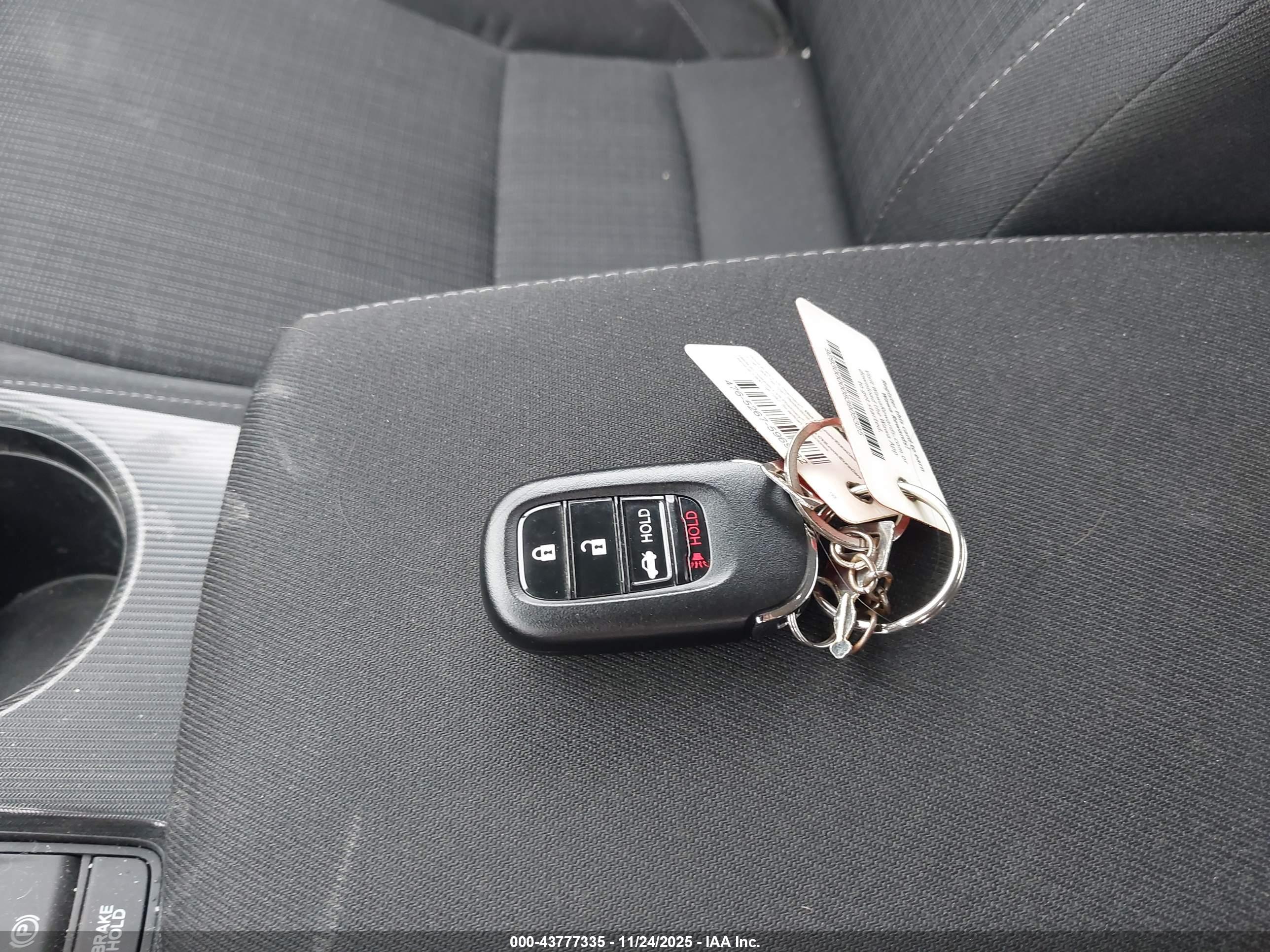 HONDA CIVIC image 11