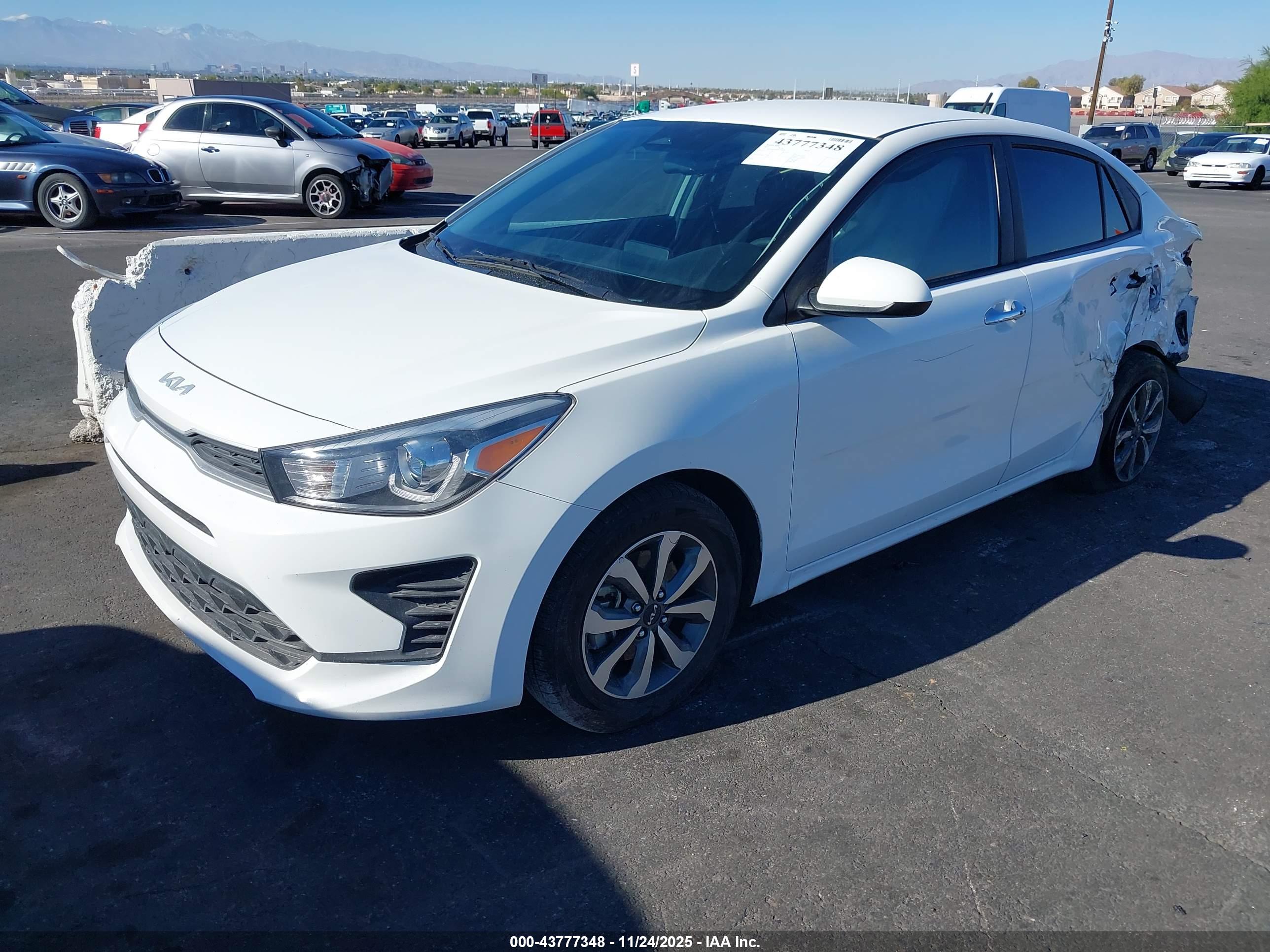 KIA RIO image 2