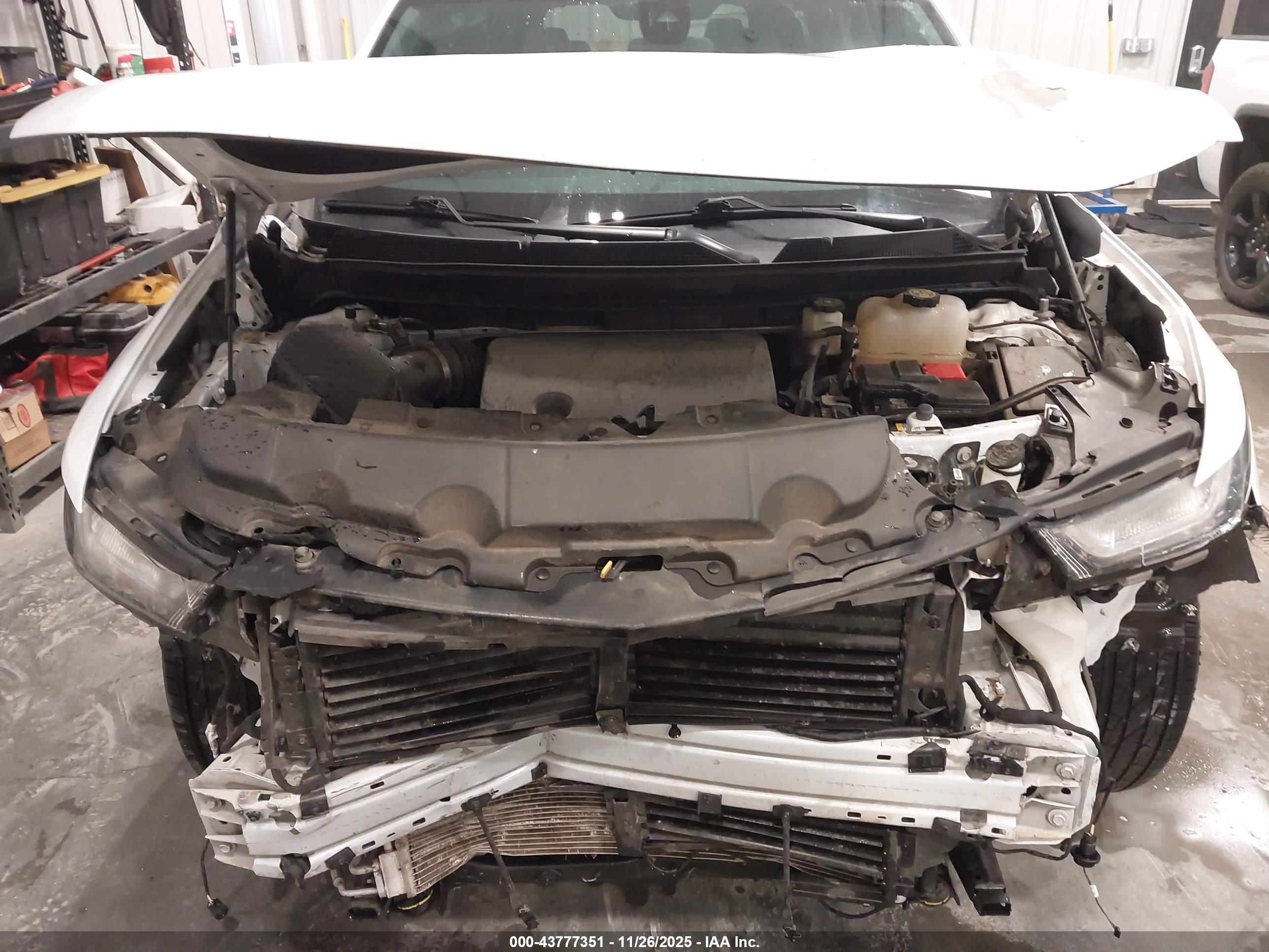 CHEVROLET TRAVERSE image 10