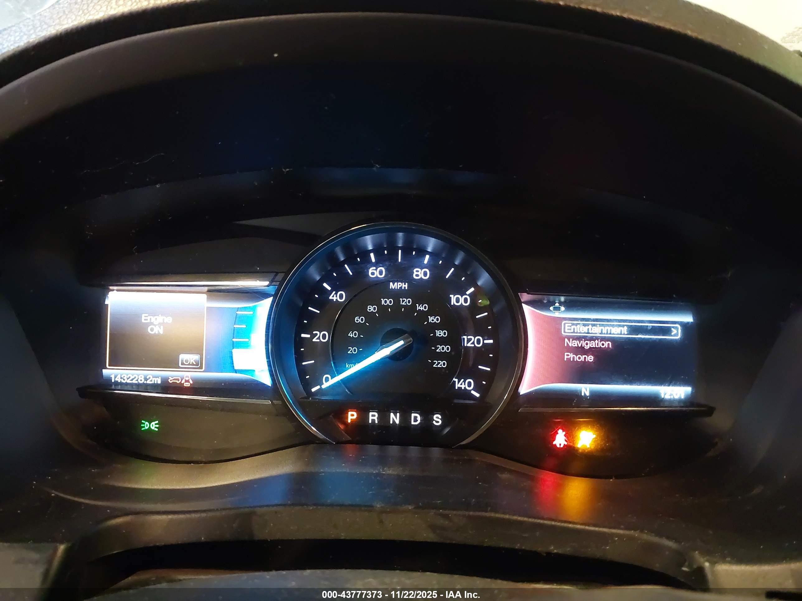 FORD EXPLORER image 7