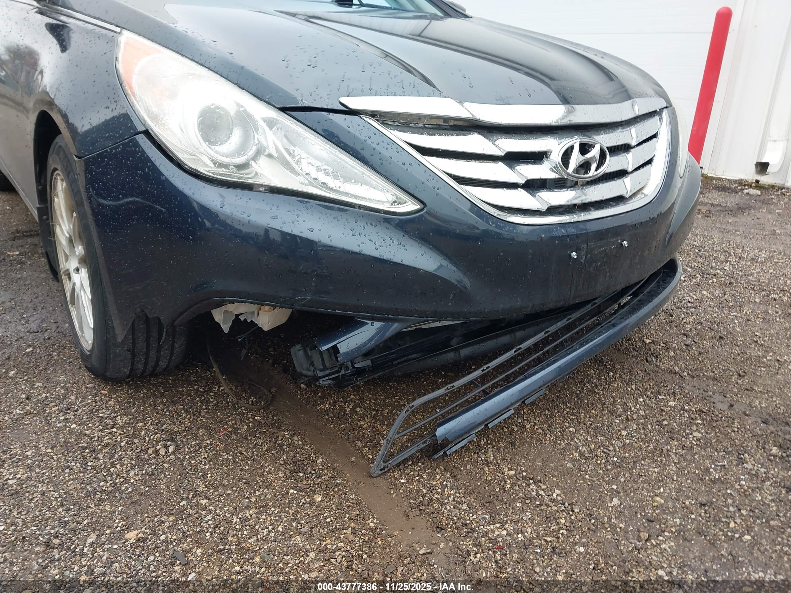 HYUNDAI SONATA image 6