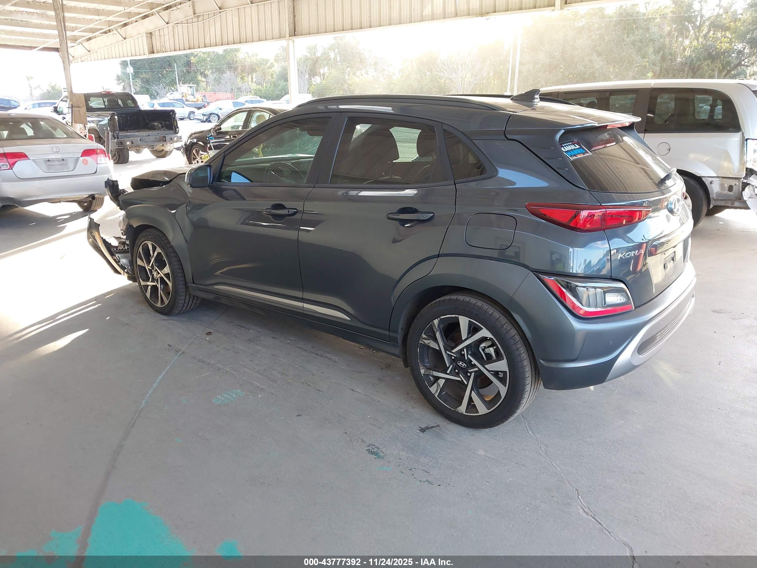 HYUNDAI KONA image 3