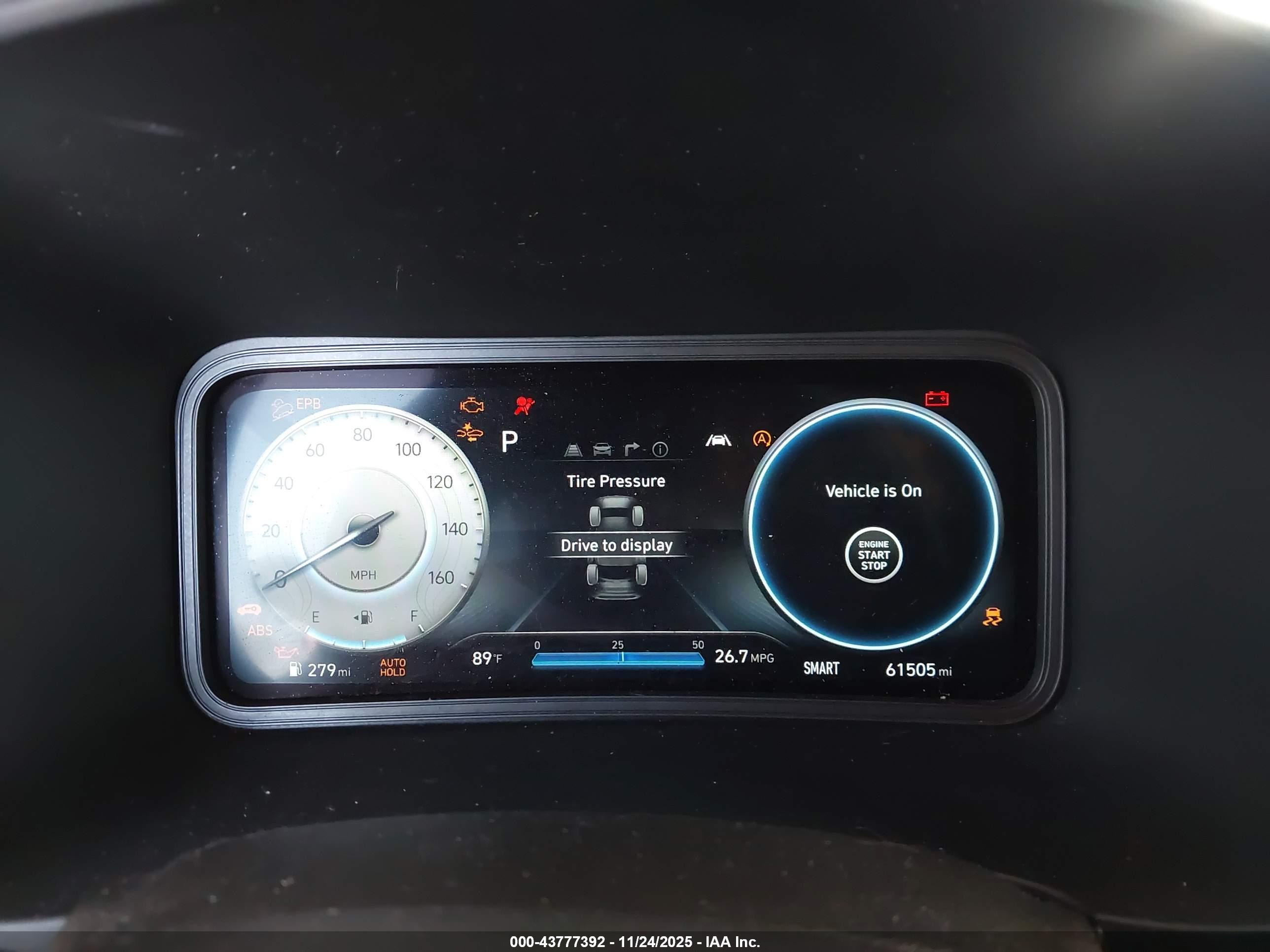 HYUNDAI KONA image 7
