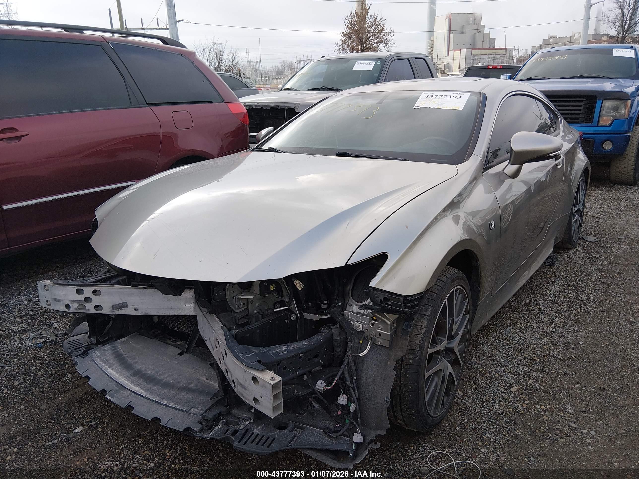 LEXUS RC image 6