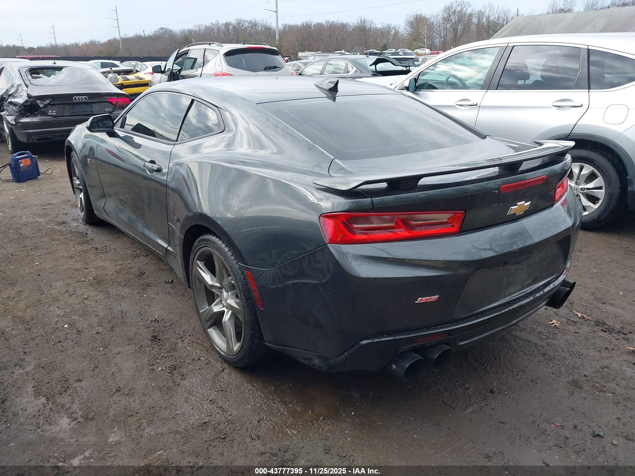CHEVROLET CAMARO image 3