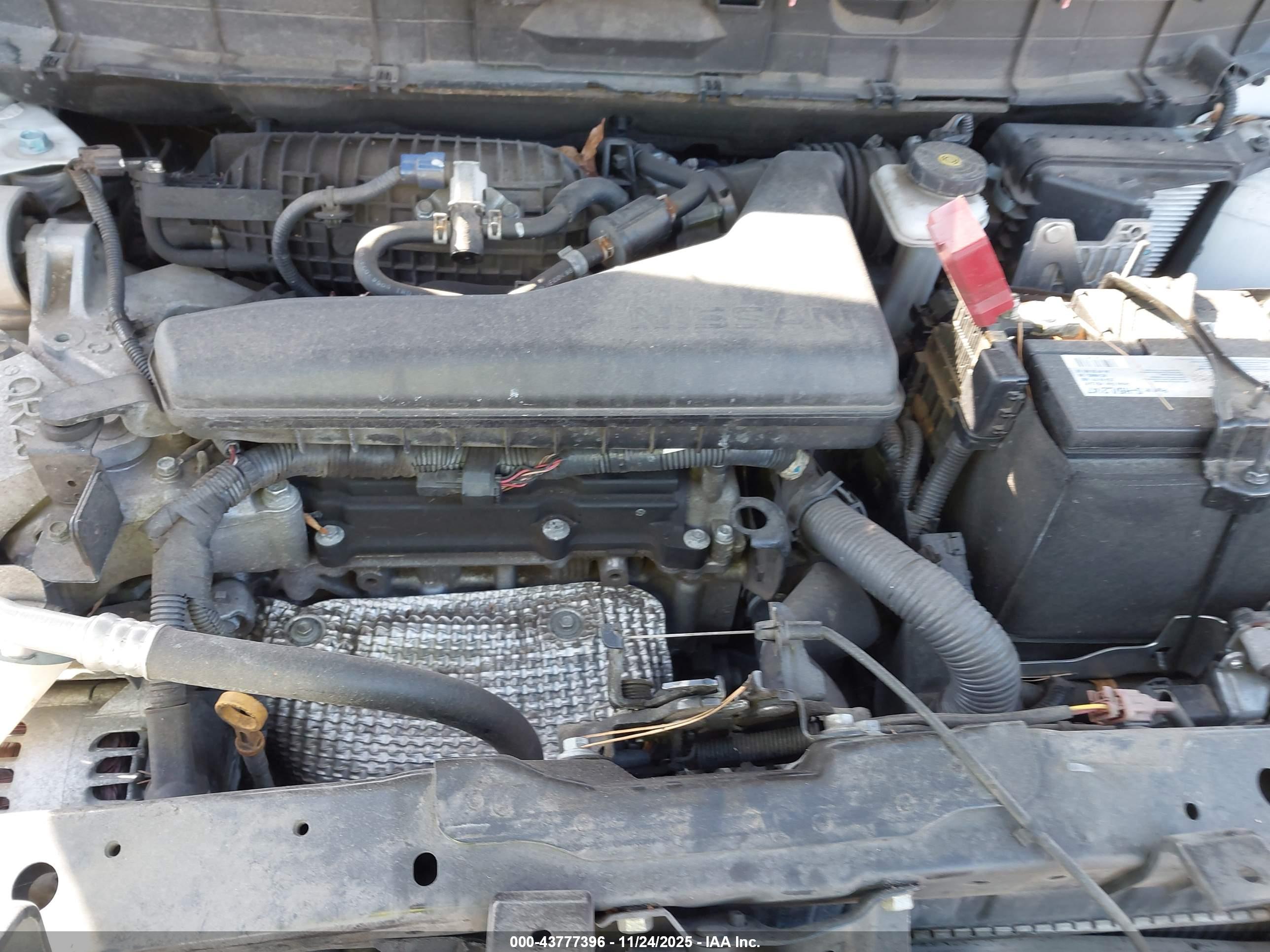 NISSAN ROGUE image 10