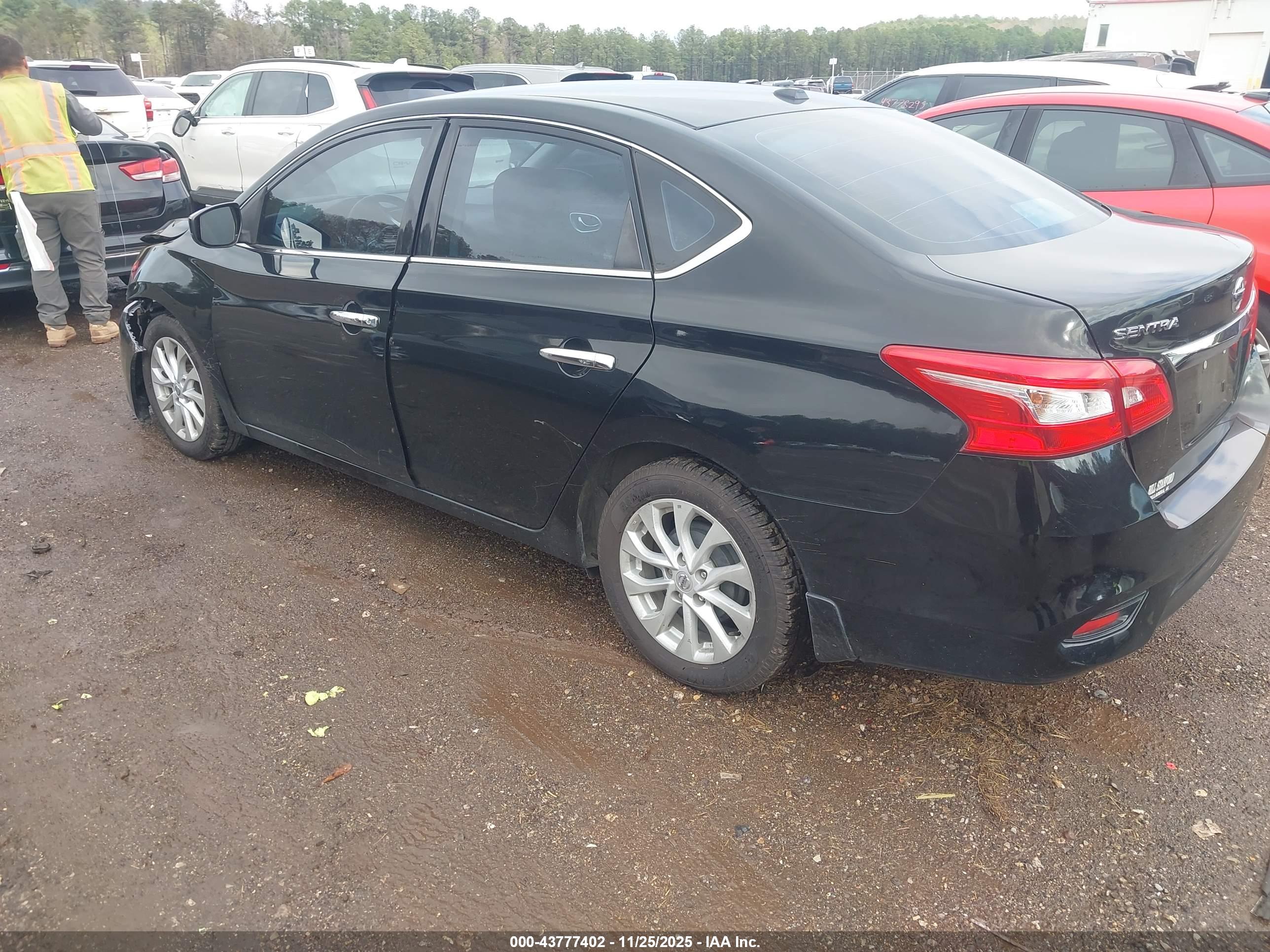 NISSAN SENTRA image 3