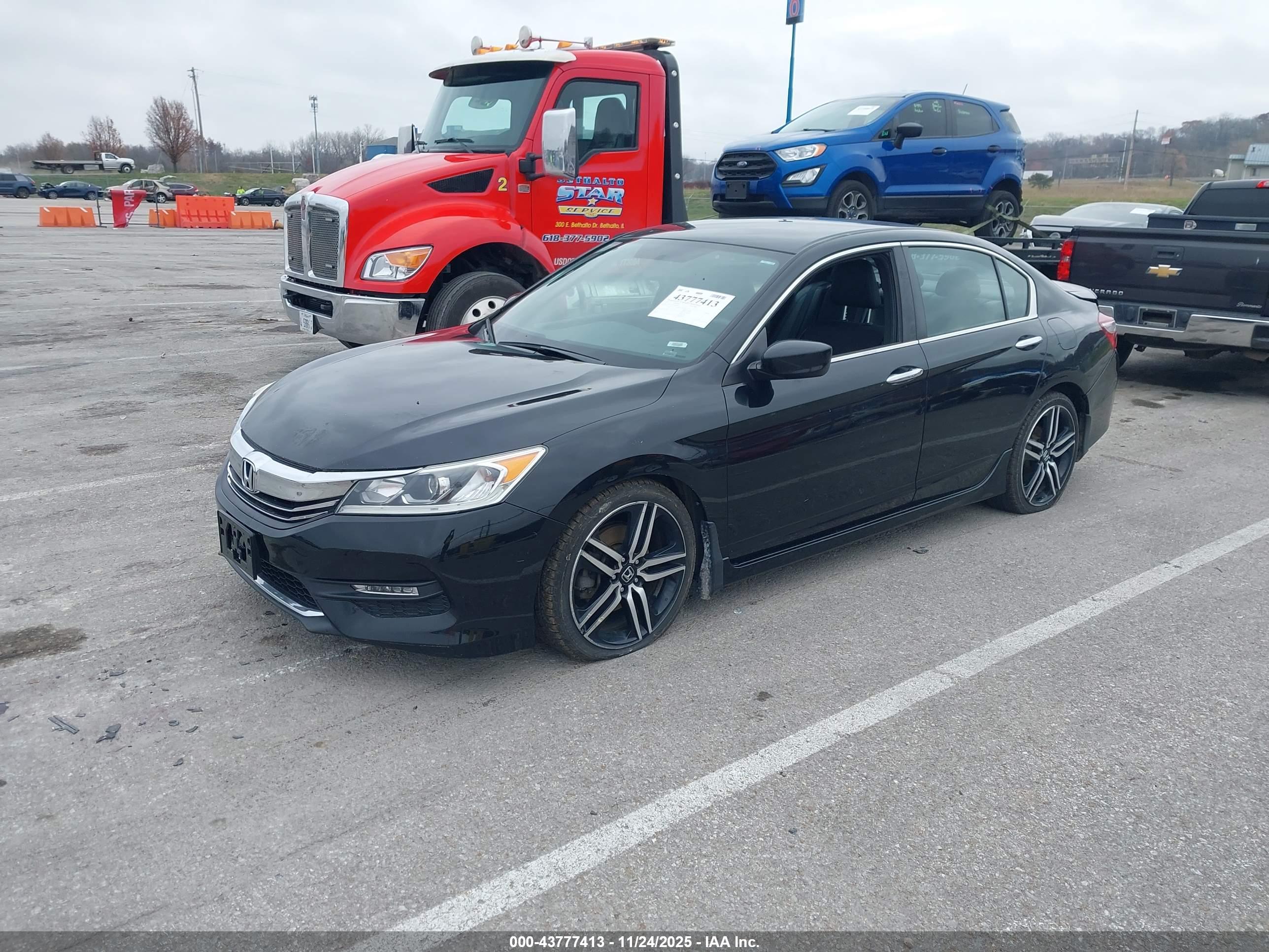 HONDA ACCORD image 2