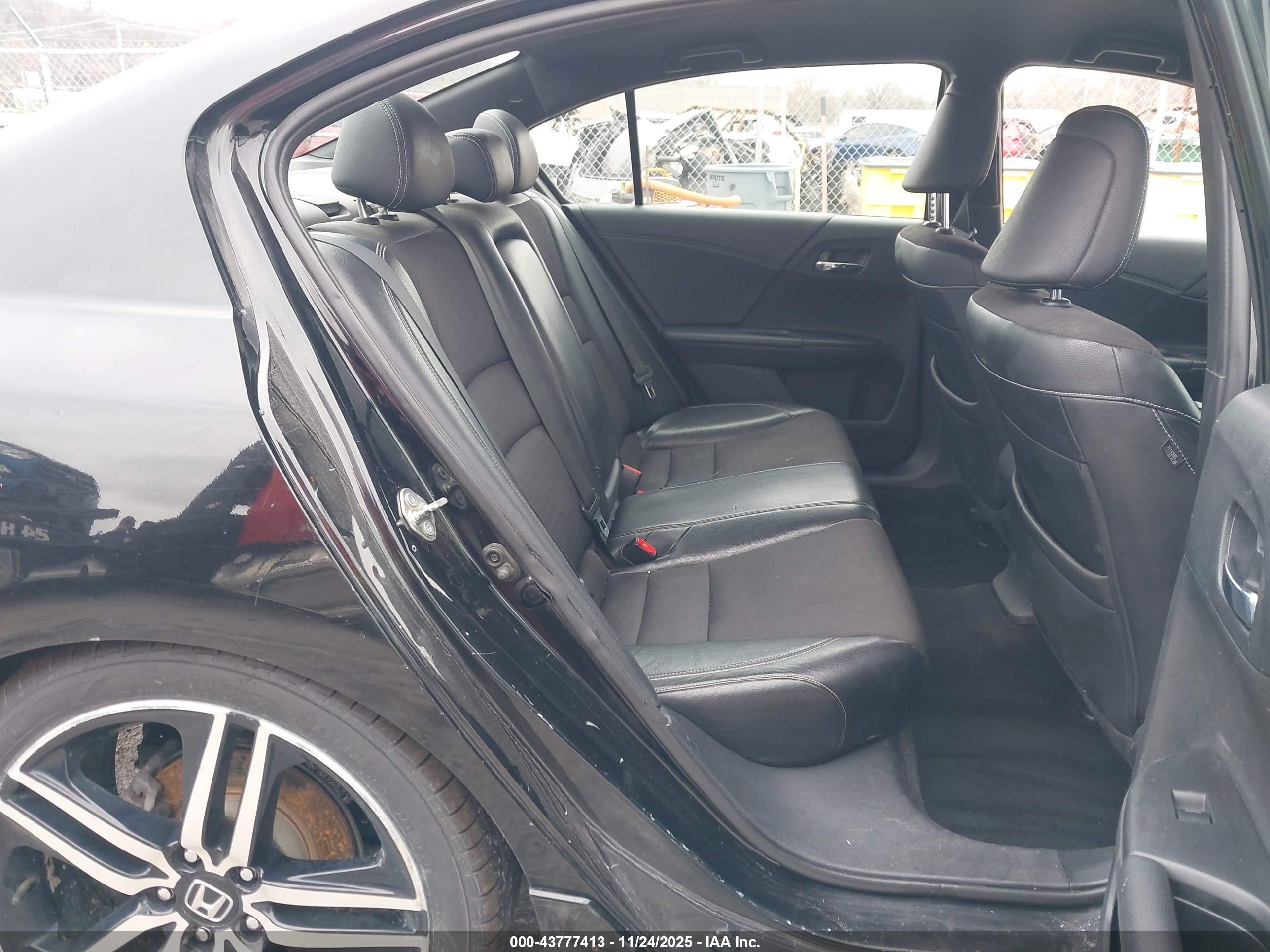 HONDA ACCORD image 8