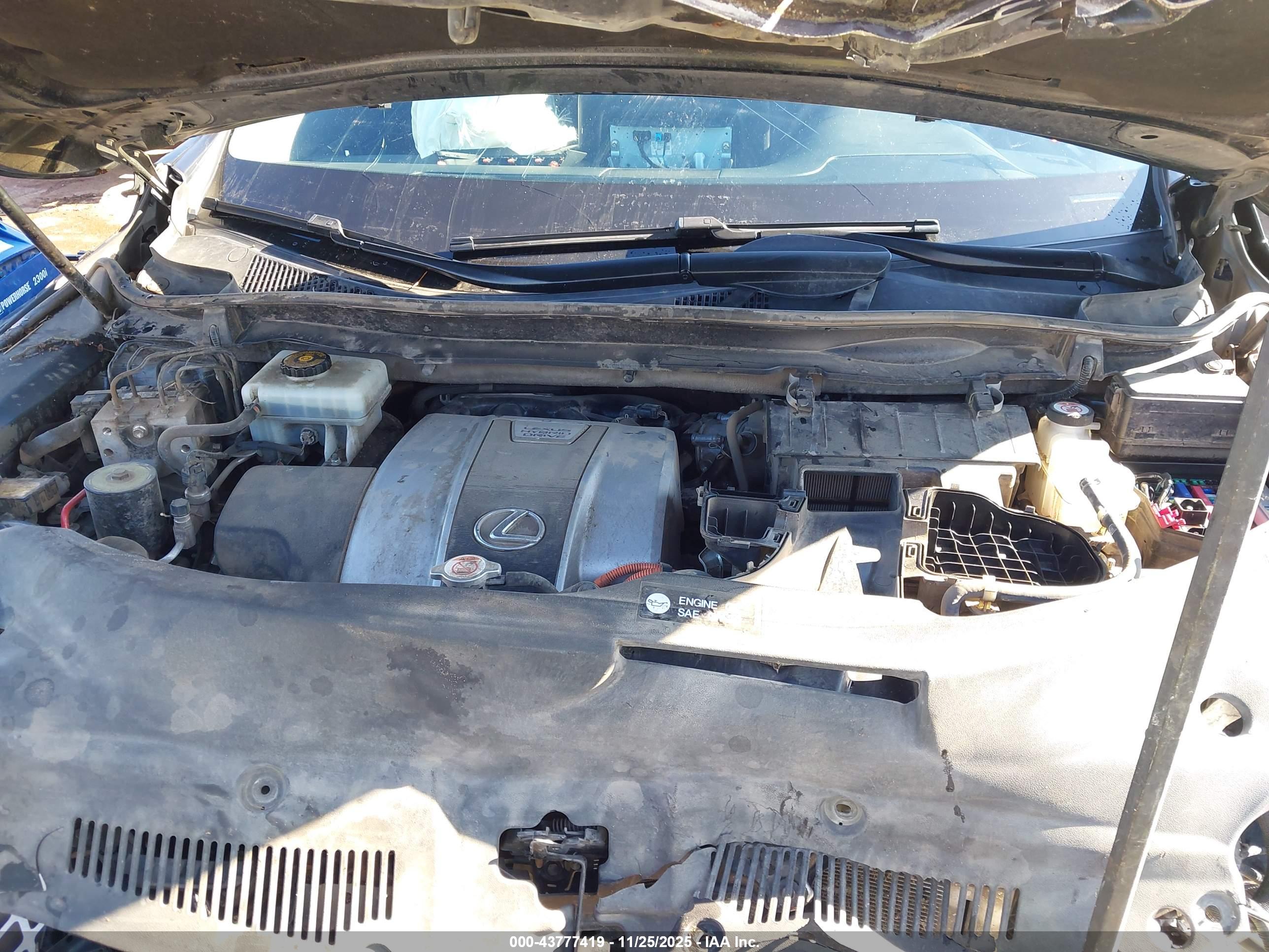 LEXUS RX image 10