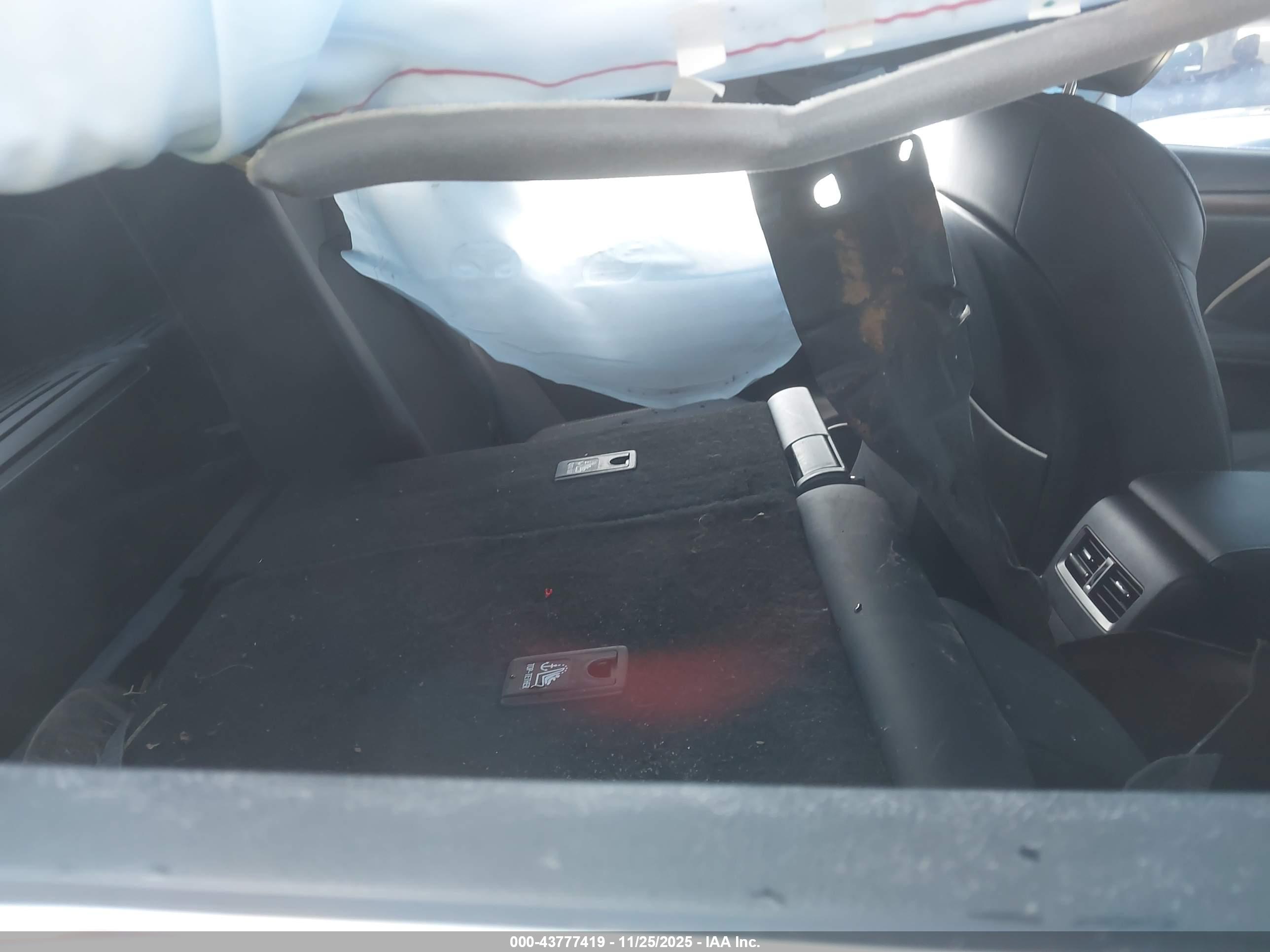 LEXUS RX image 8