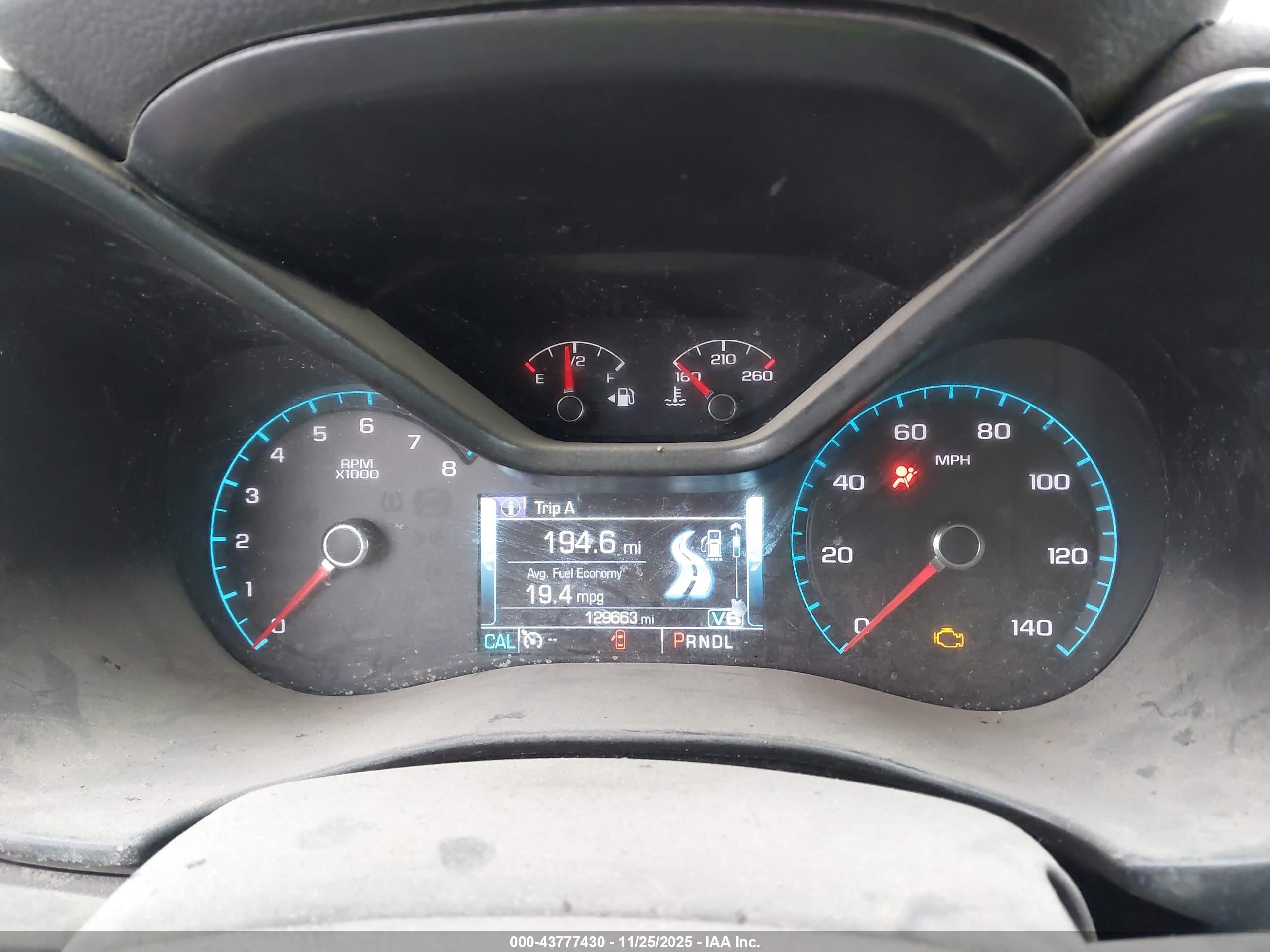 CHEVROLET COLORADO image 7