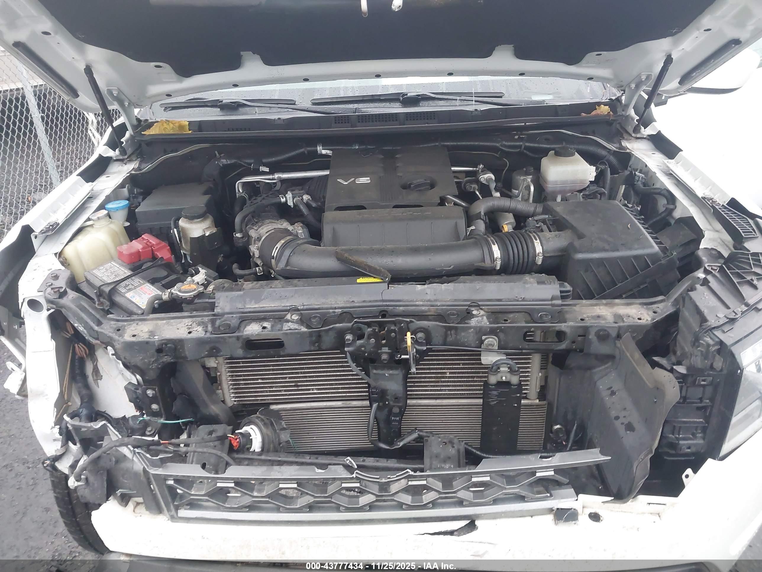 NISSAN FRONTIER image 10