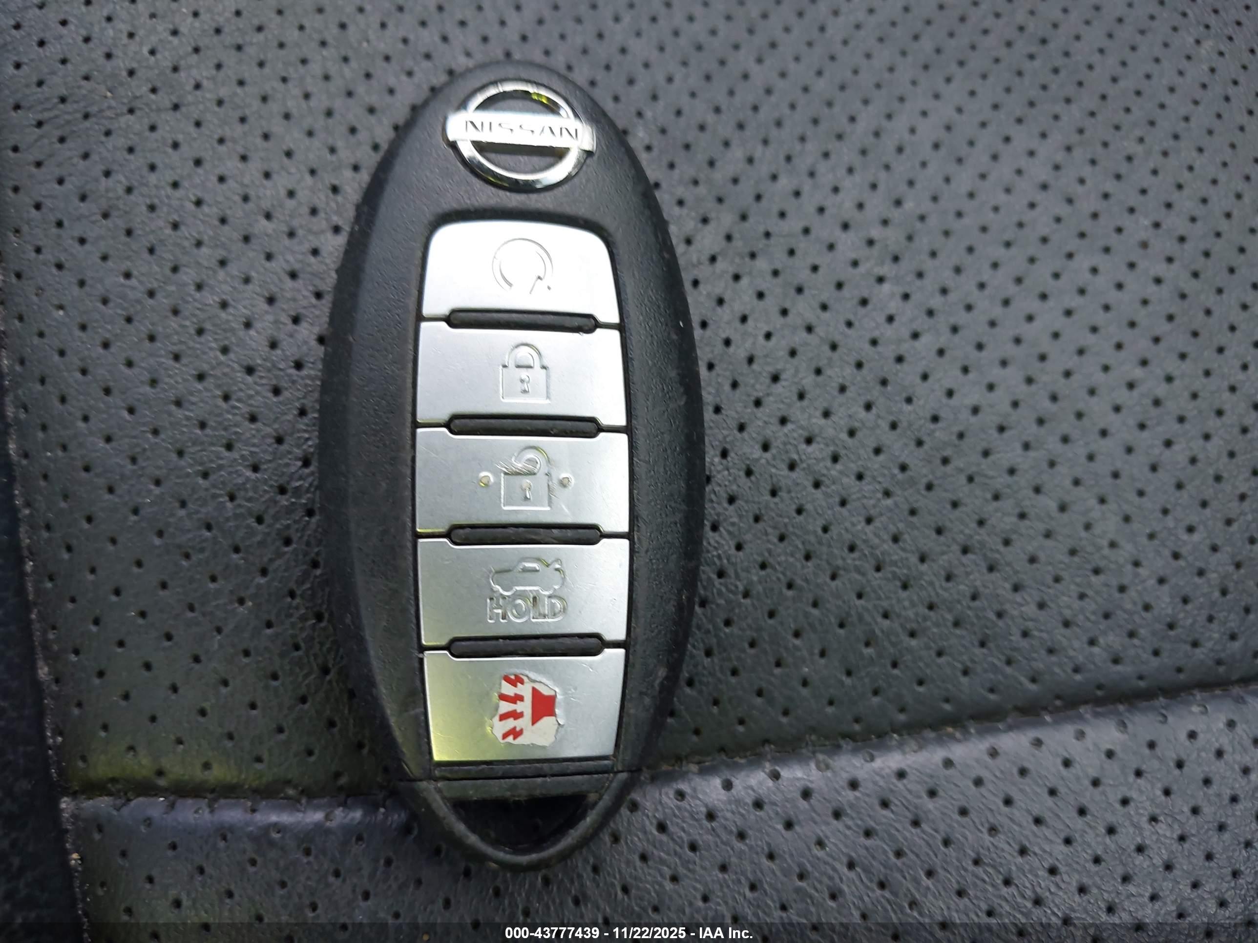 NISSAN ALTIMA image 11