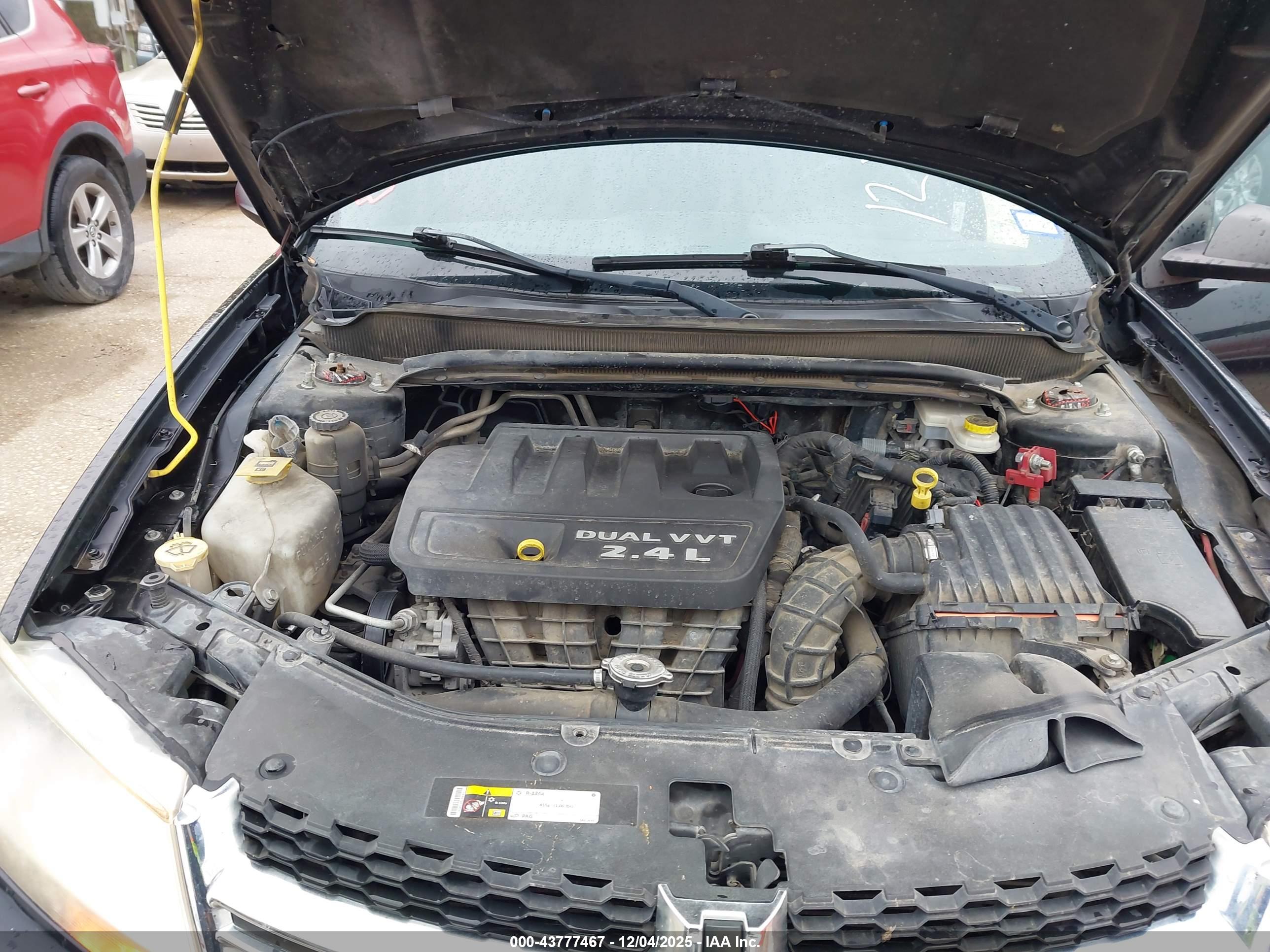 DODGE AVENGER image 10