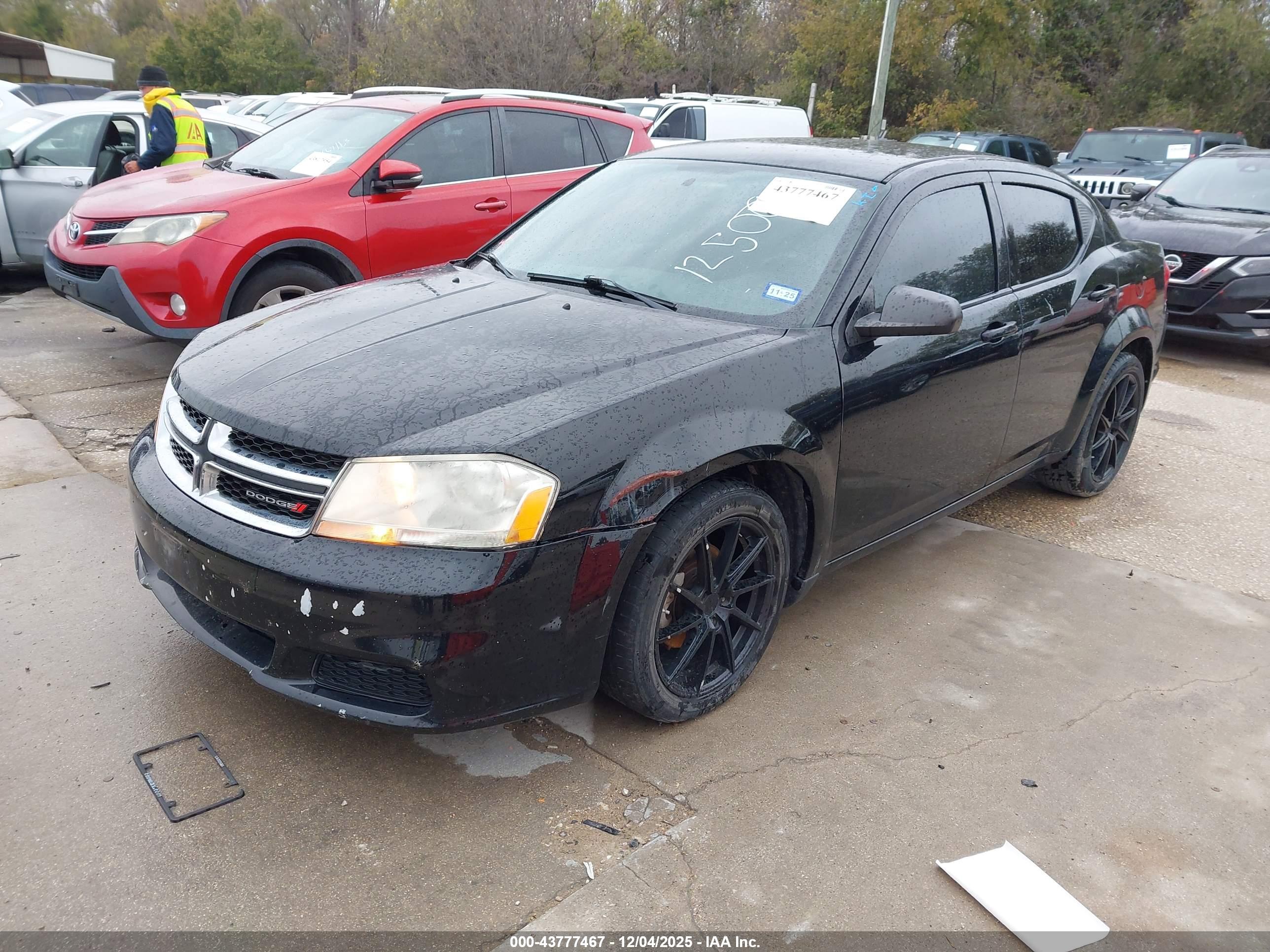 DODGE AVENGER image 2
