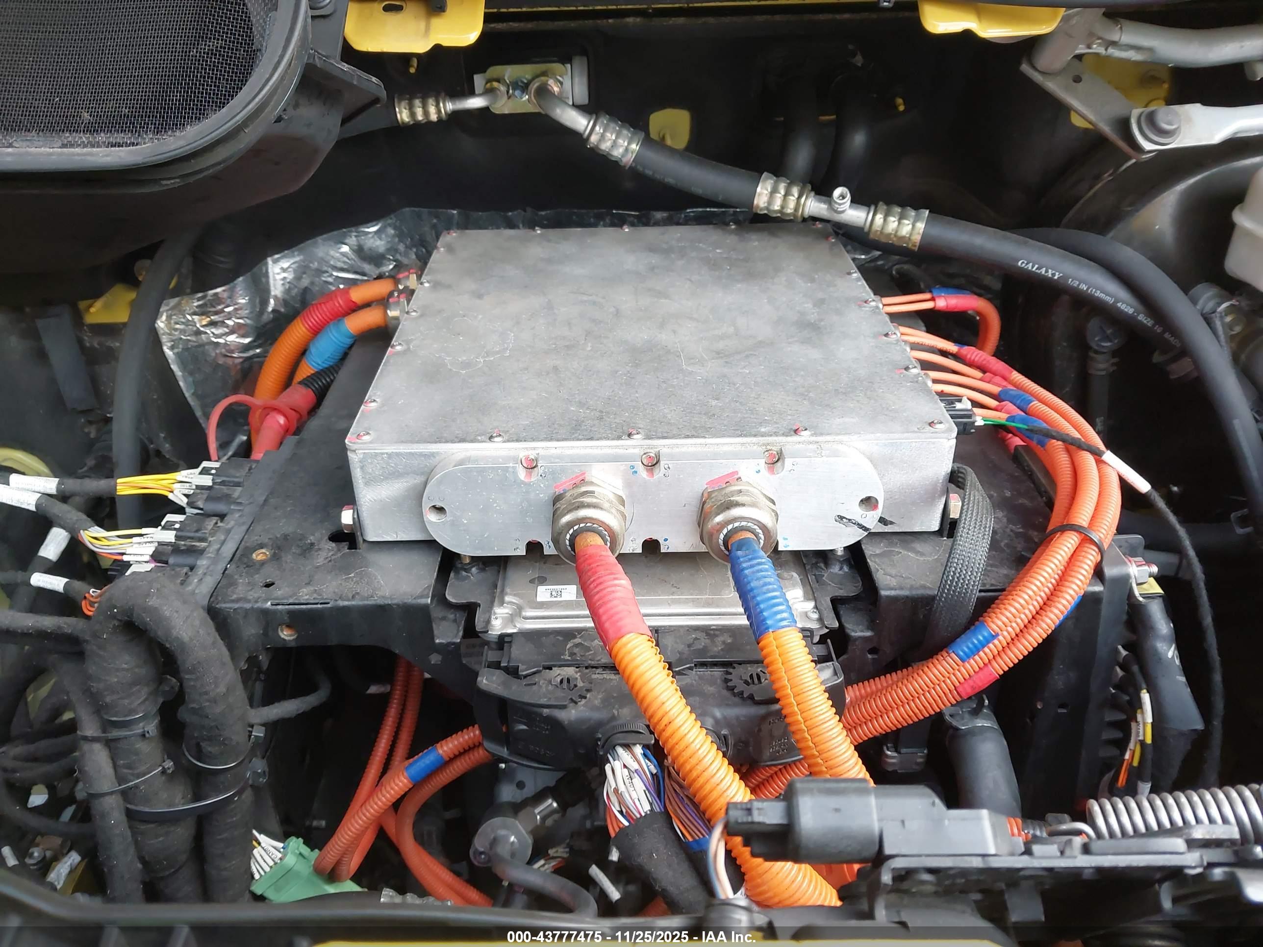FORD TRANSIT-350 image 10