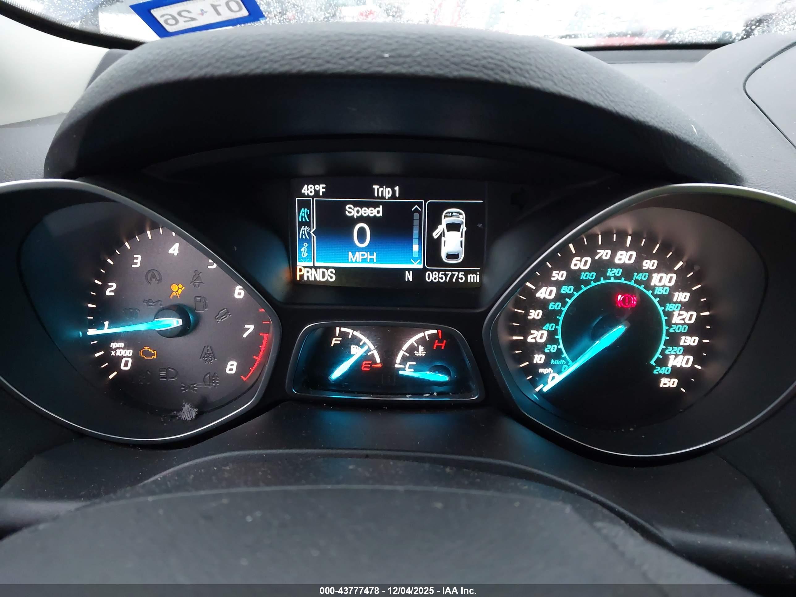 FORD ESCAPE image 7