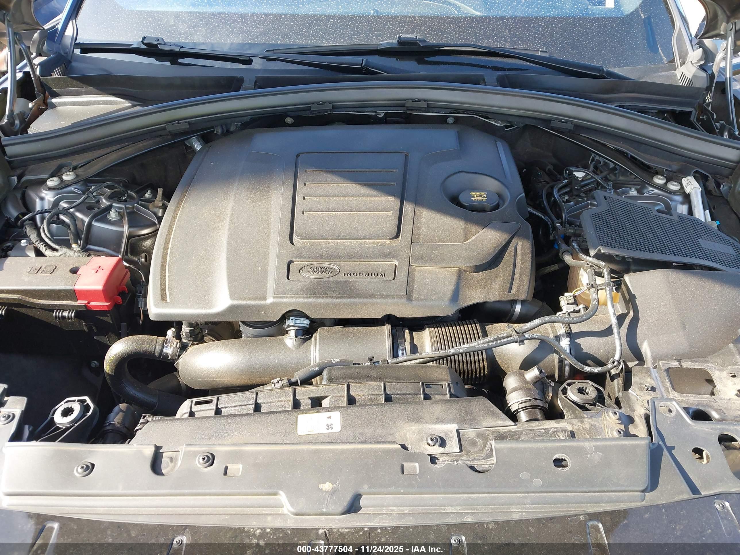 LAND ROVER image 10