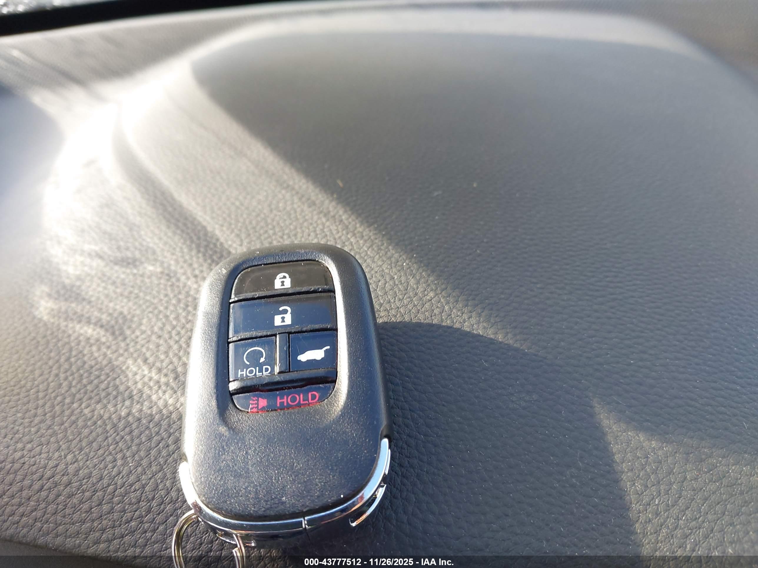 HONDA CR-V image 11