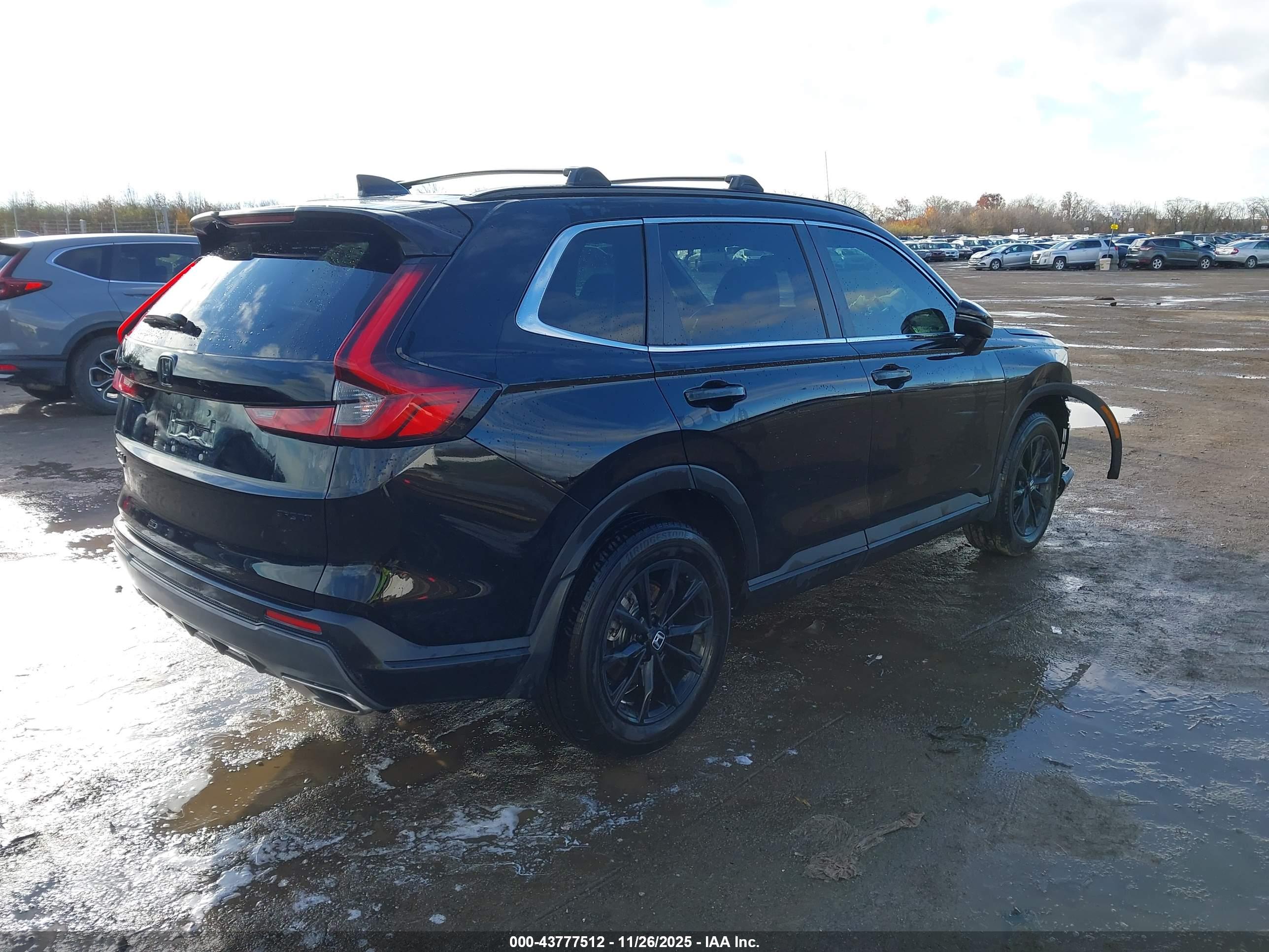 HONDA CR-V image 4
