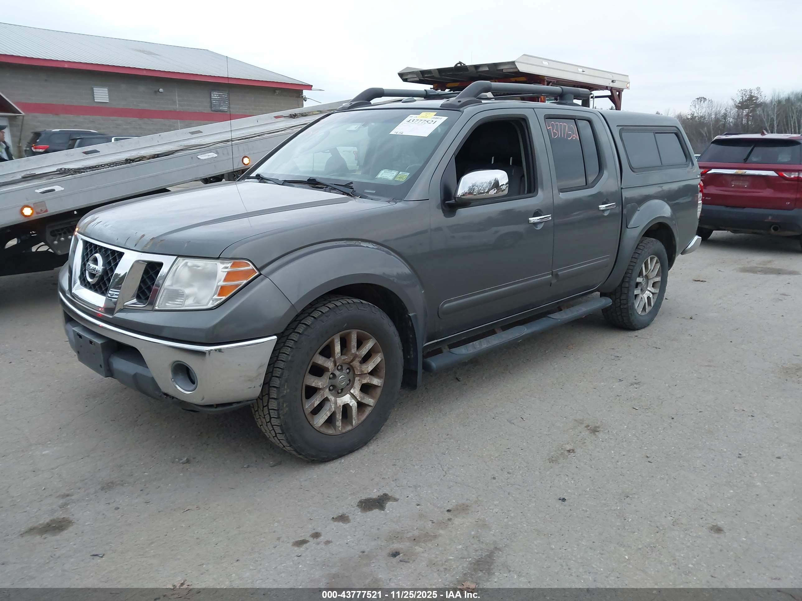 NISSAN FRONTIER image 2