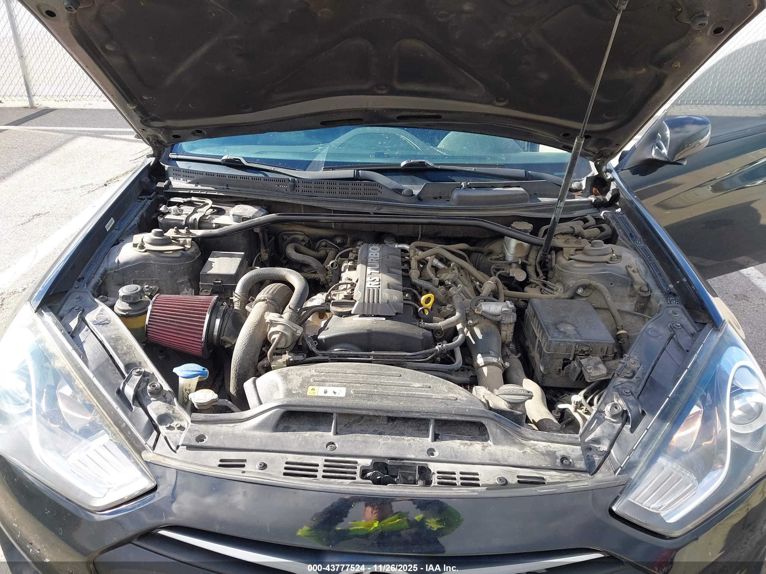 HYUNDAI GENESIS image 10