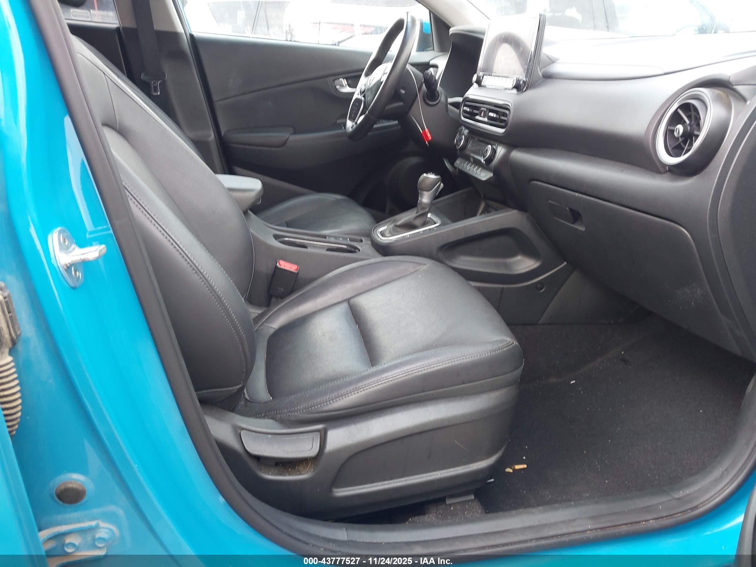 HYUNDAI KONA image 5