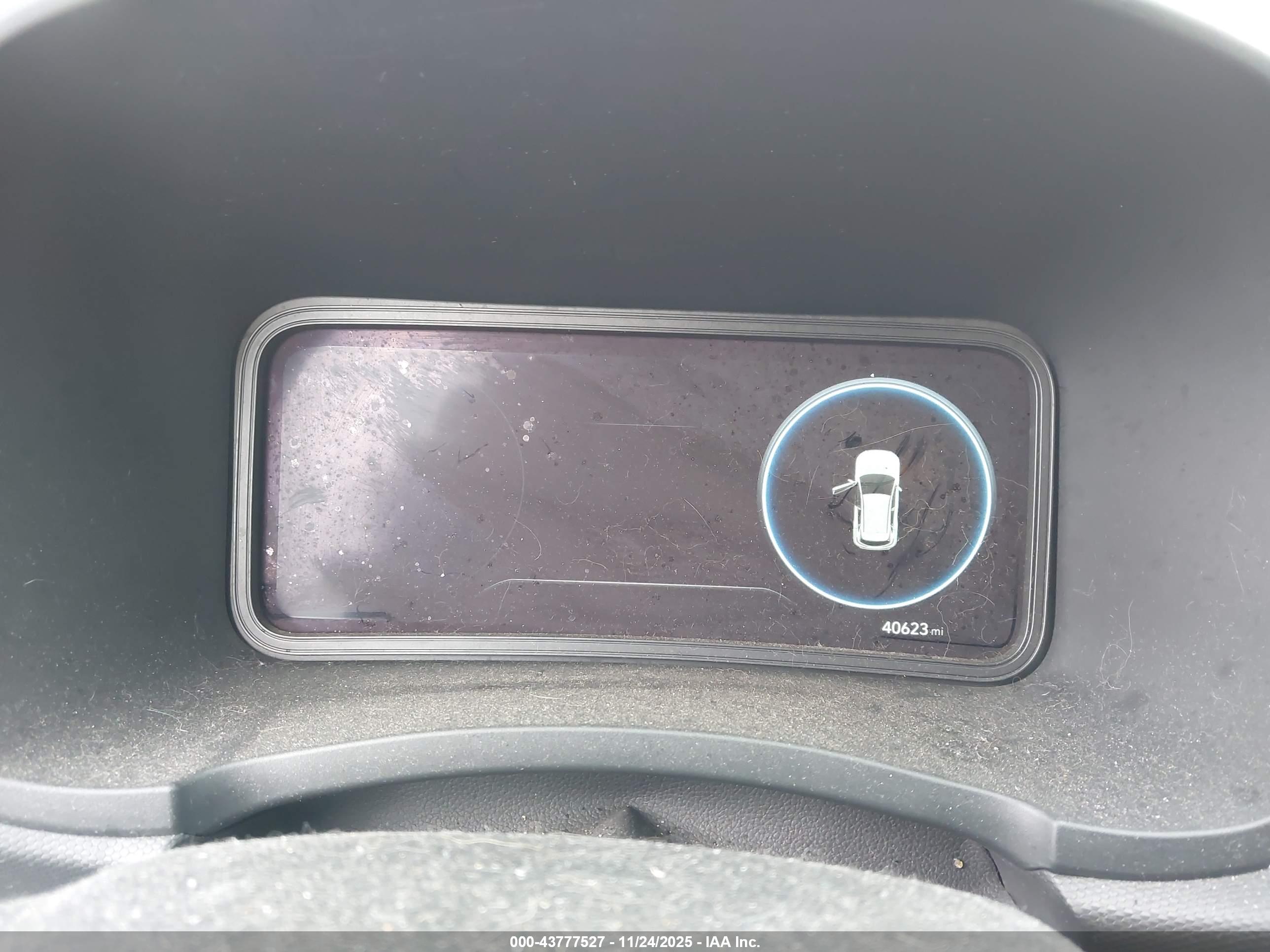 HYUNDAI KONA image 7