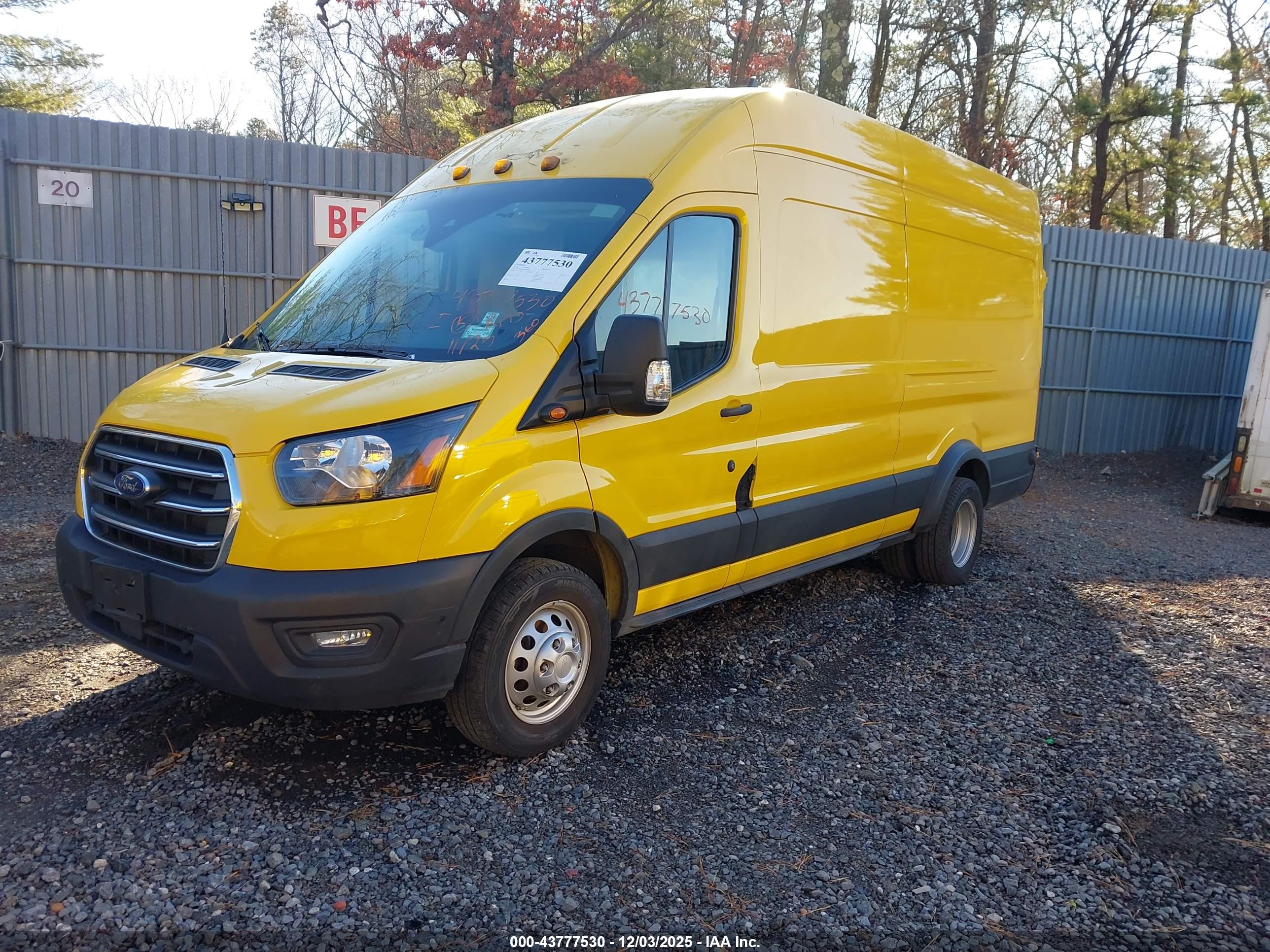 FORD TRANSIT-350 image 2