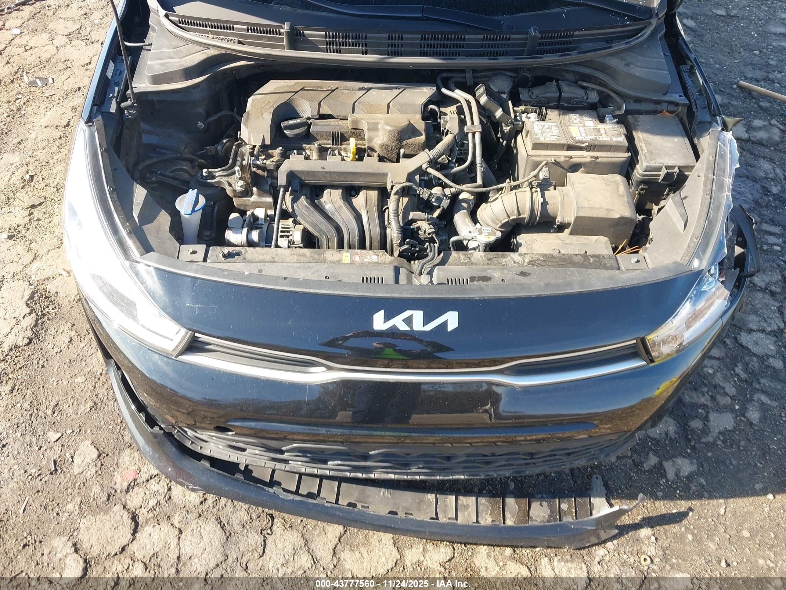 KIA RIO image 10
