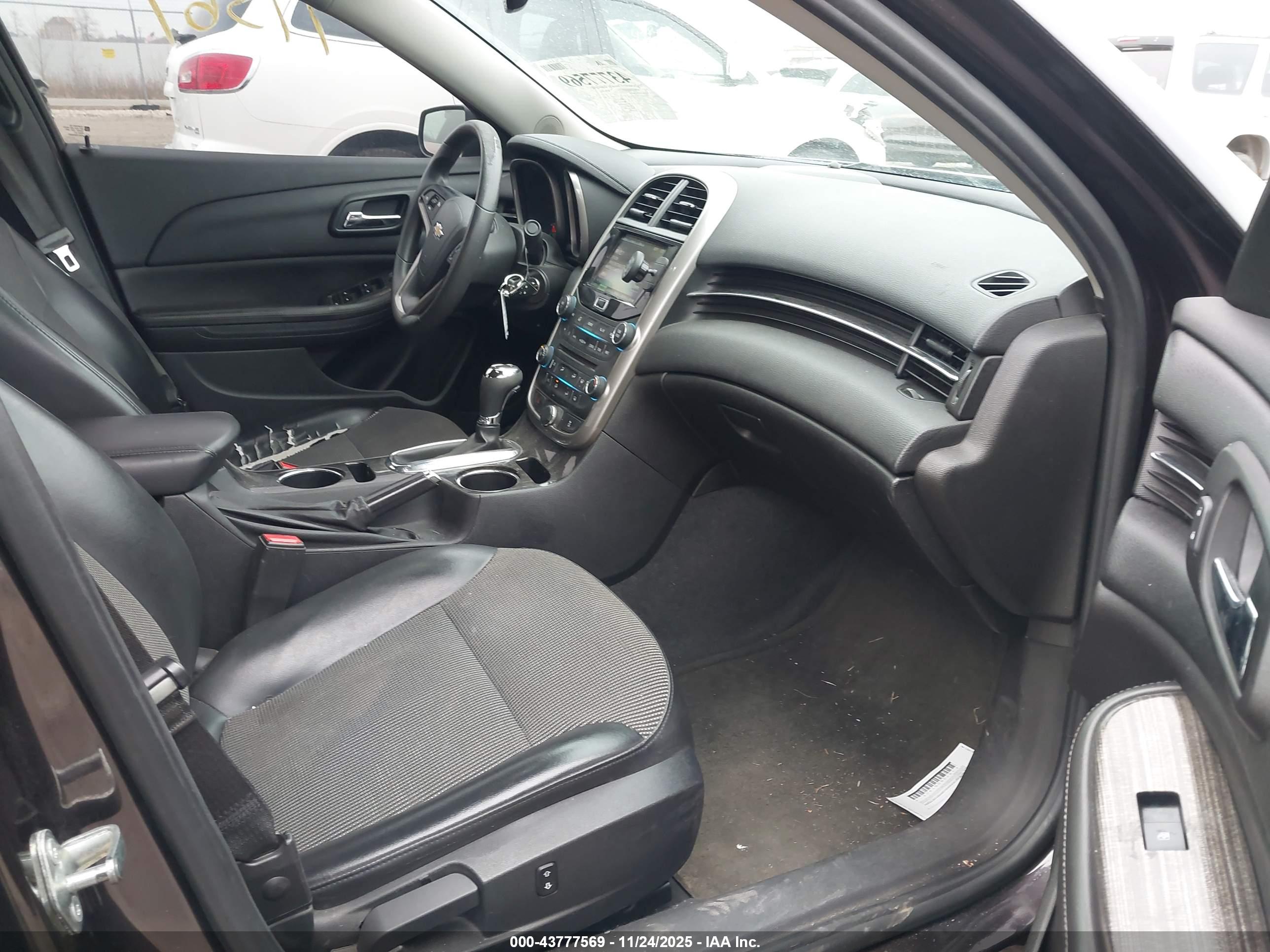 CHEVROLET MALIBU image 5