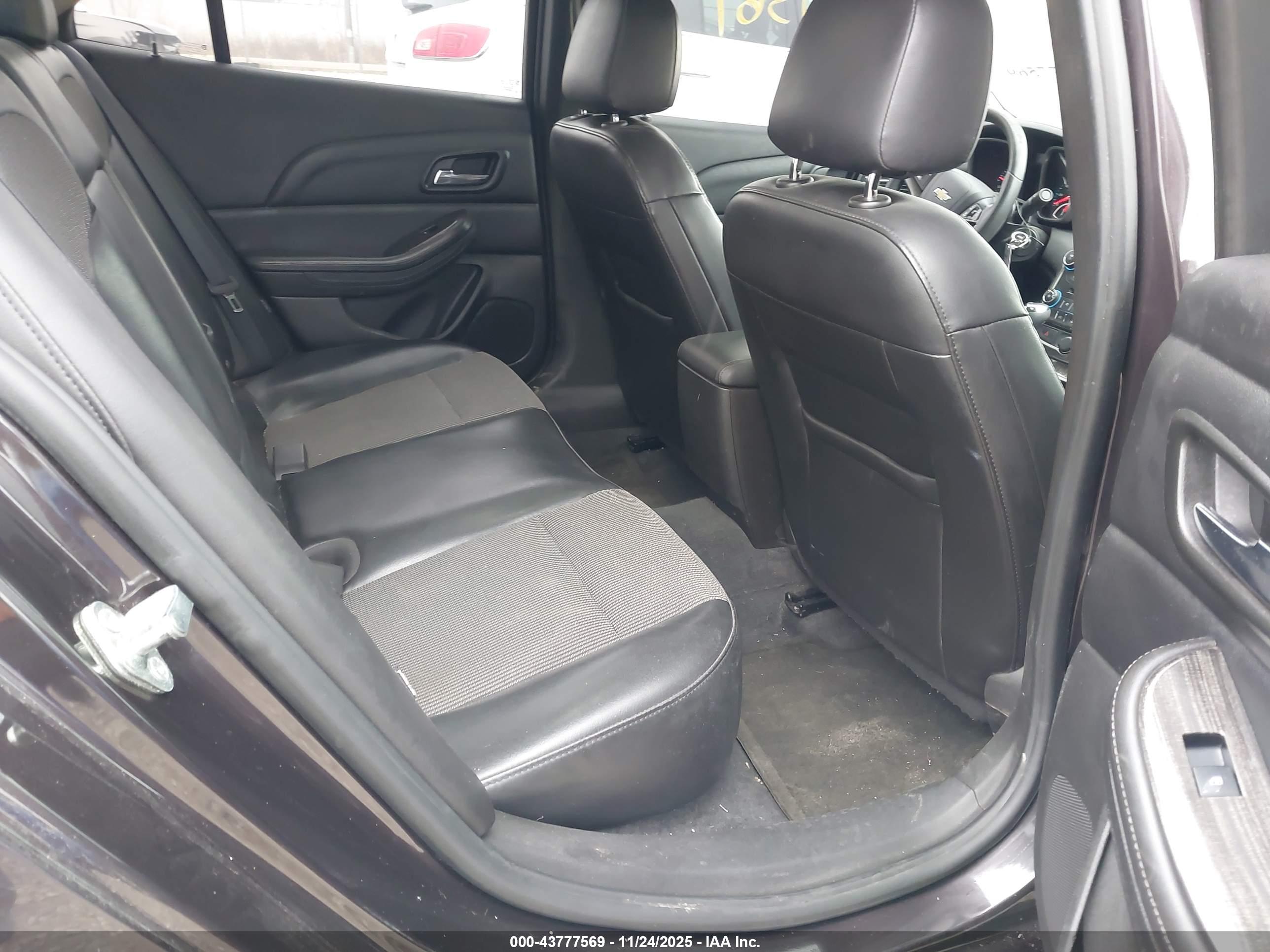 CHEVROLET MALIBU image 8