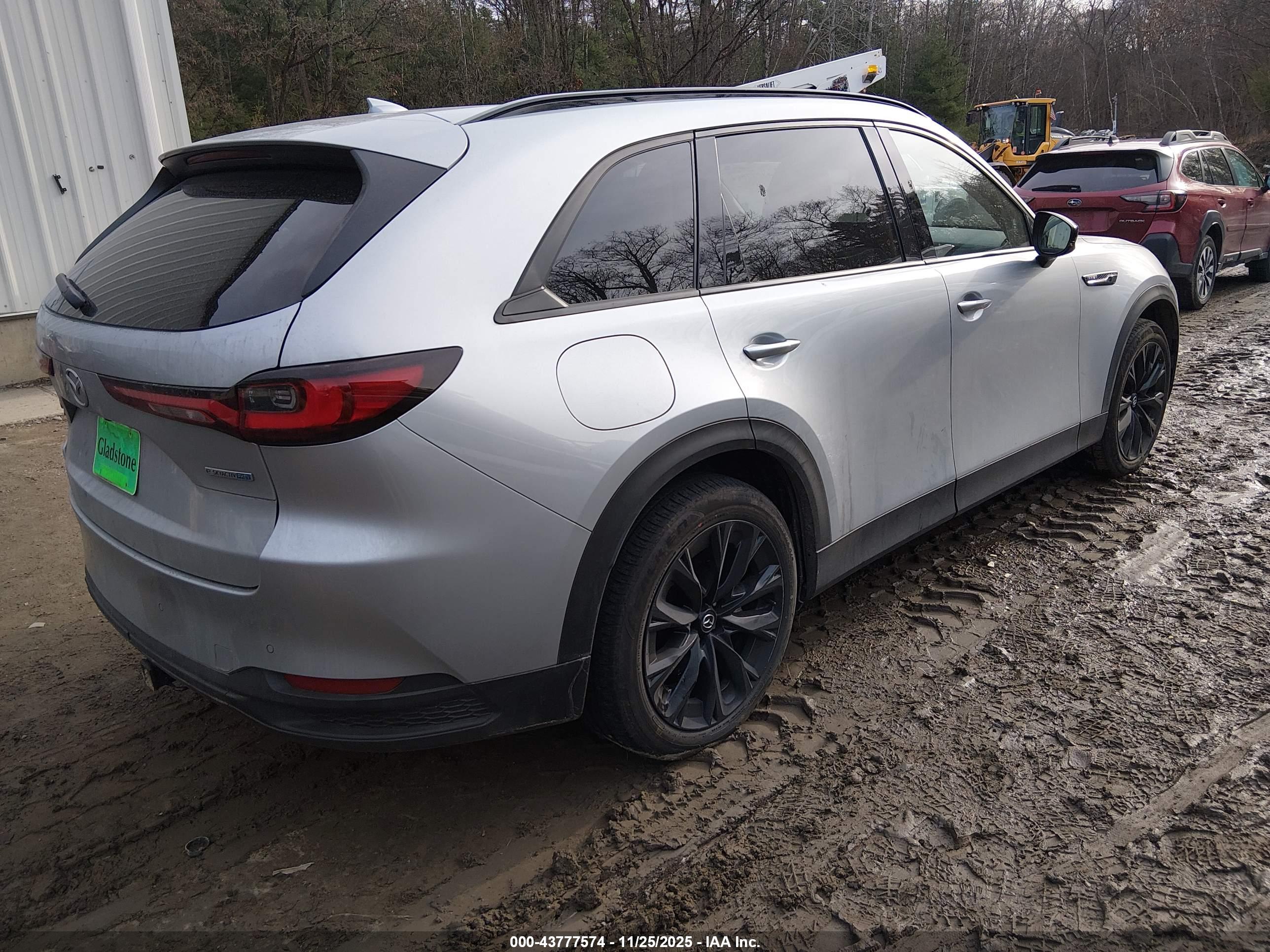 MAZDA CX-90 image 4