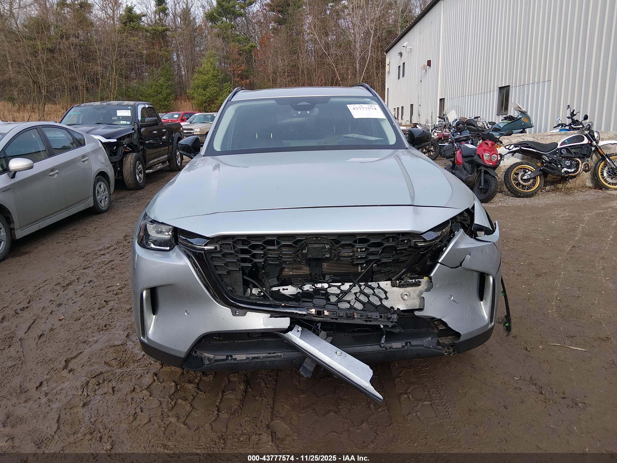 MAZDA CX-90 image 6