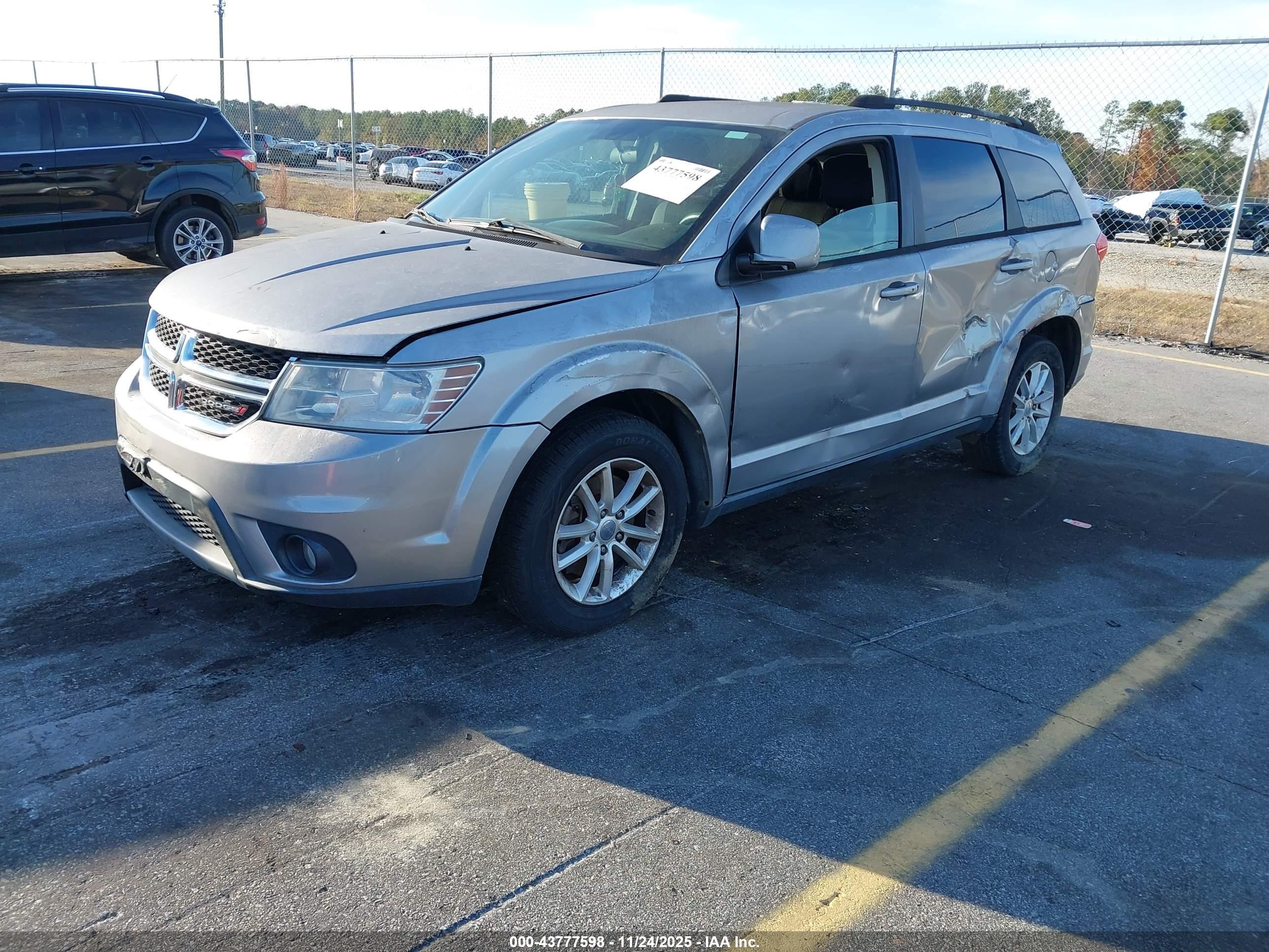 DODGE JOURNEY image 2