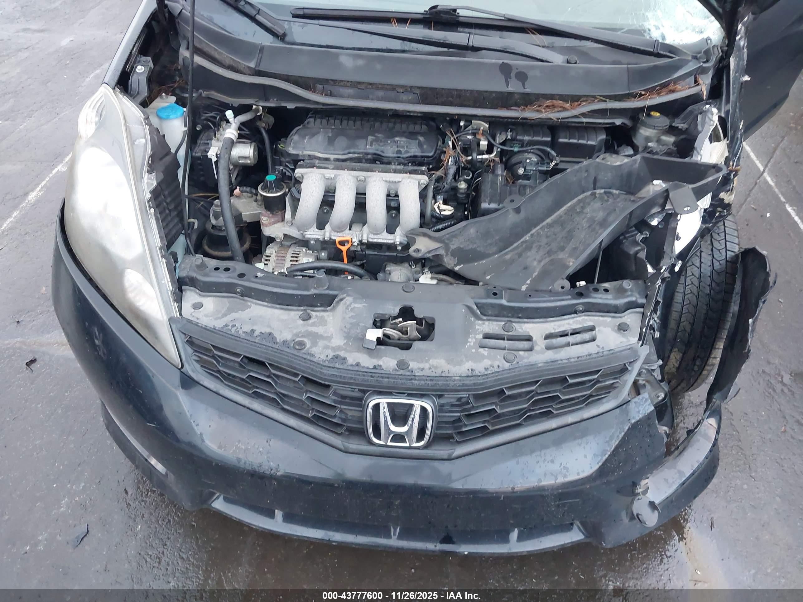 HONDA FIT image 10