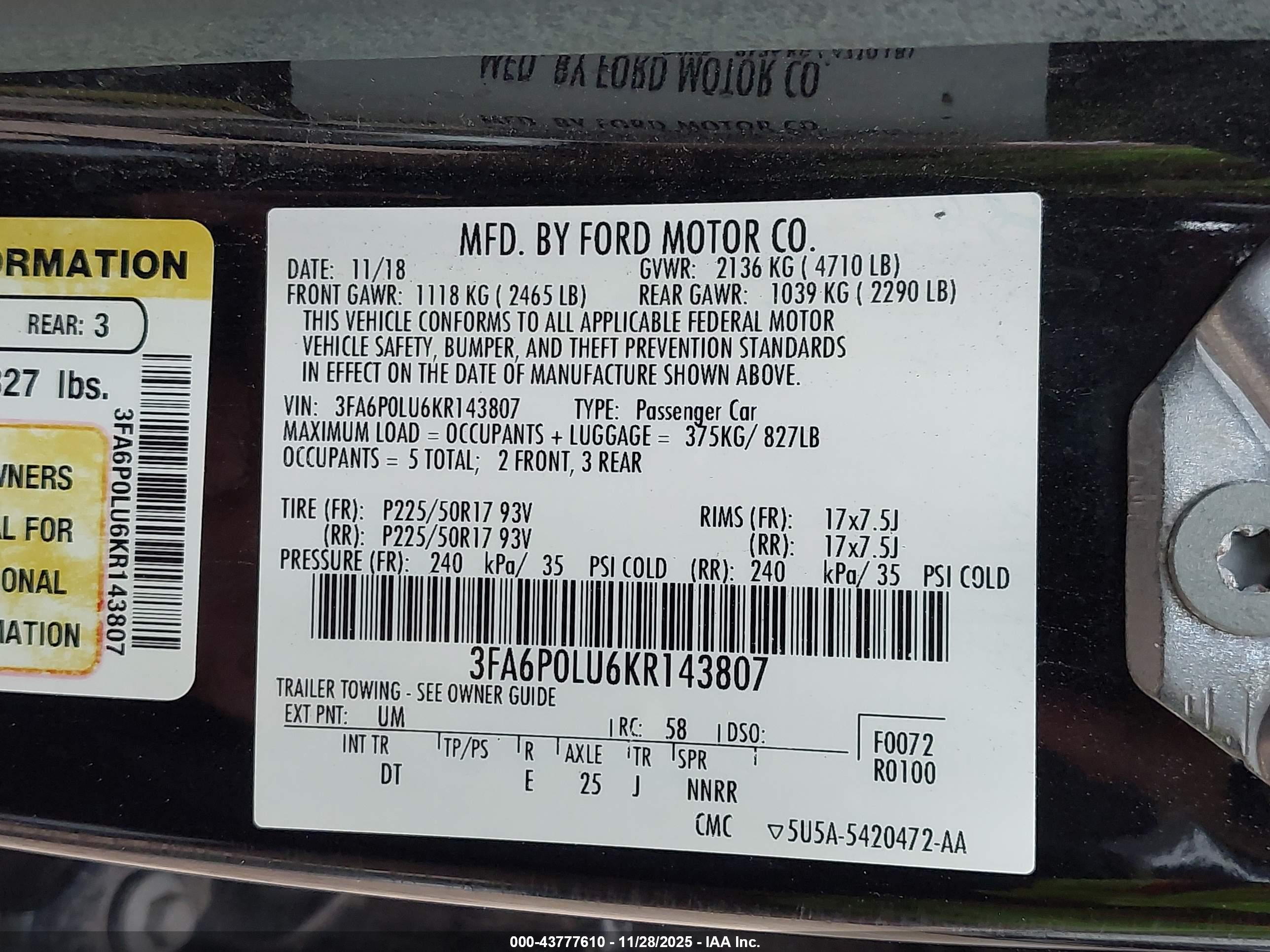 FORD FUSION image 9