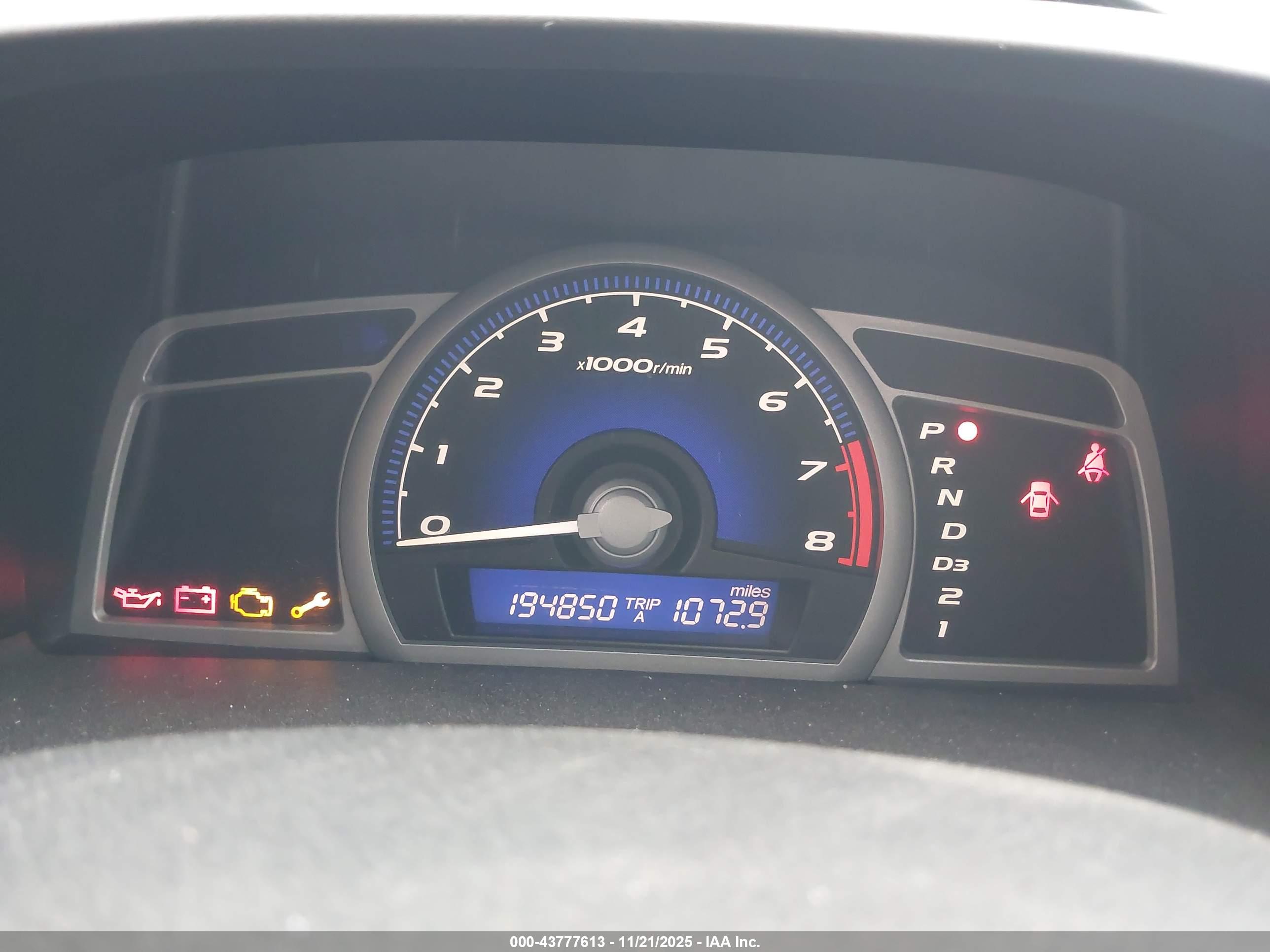 HONDA CIVIC image 7