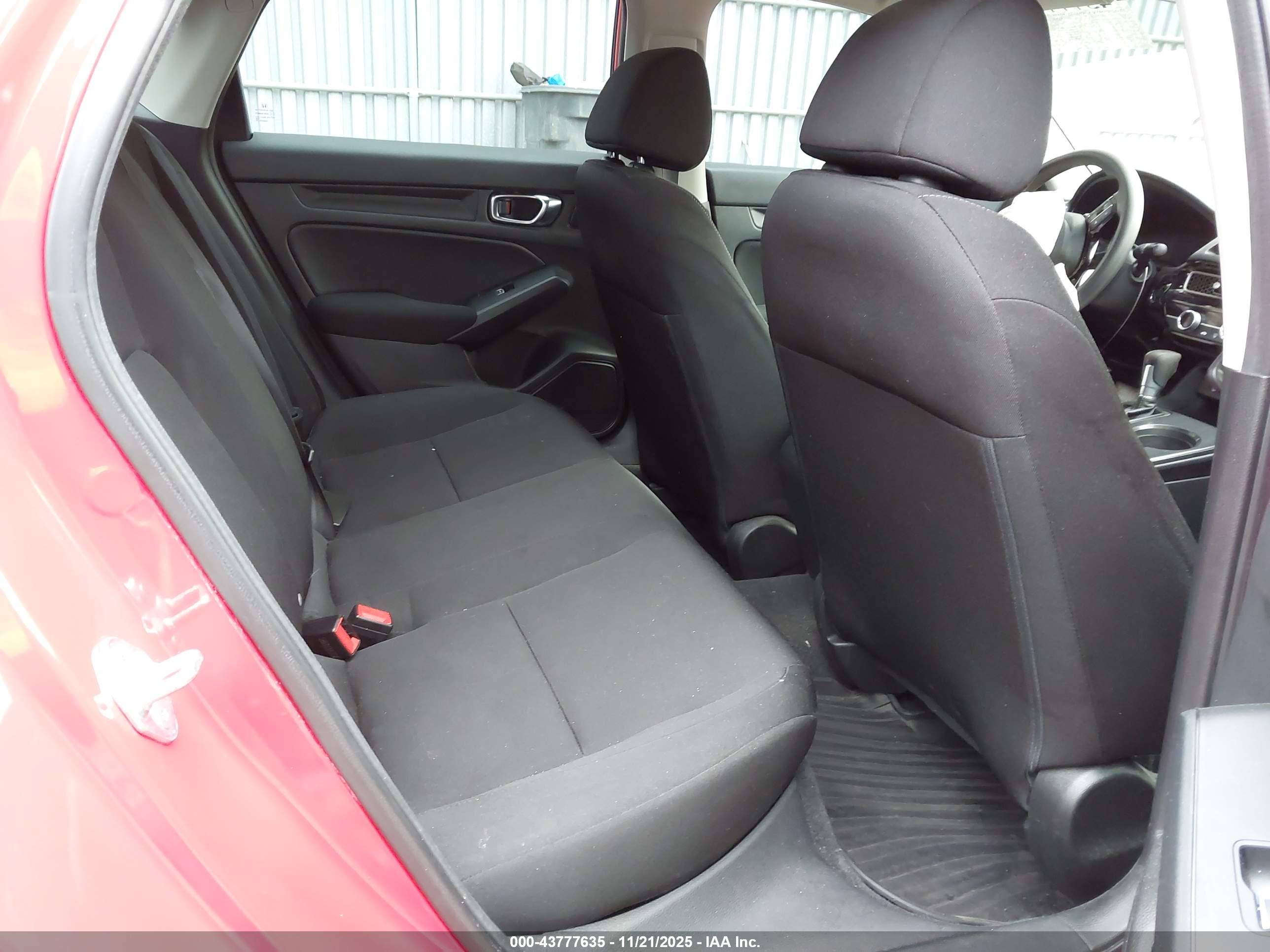 HONDA CIVIC image 8