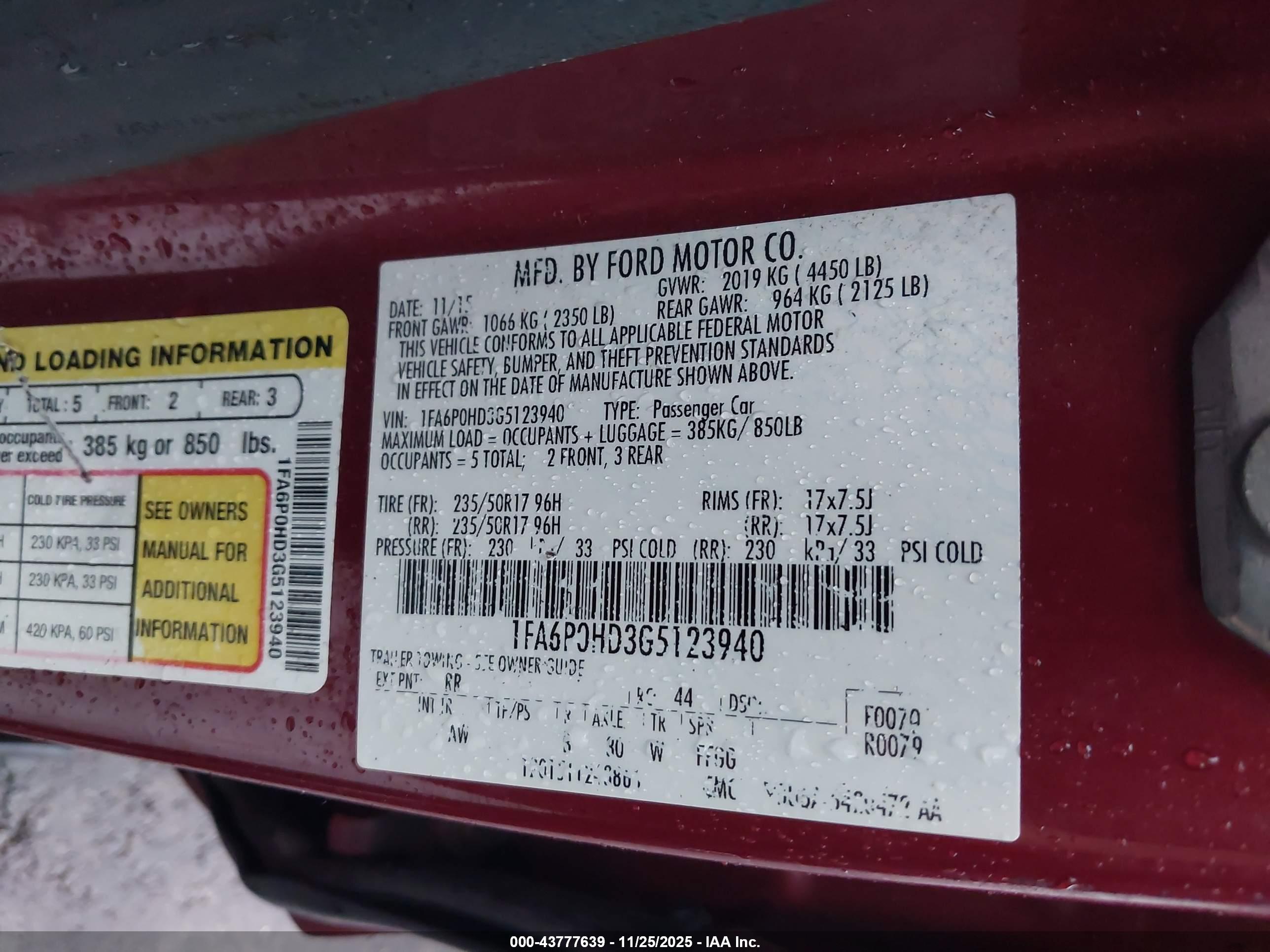 FORD FUSION image 9