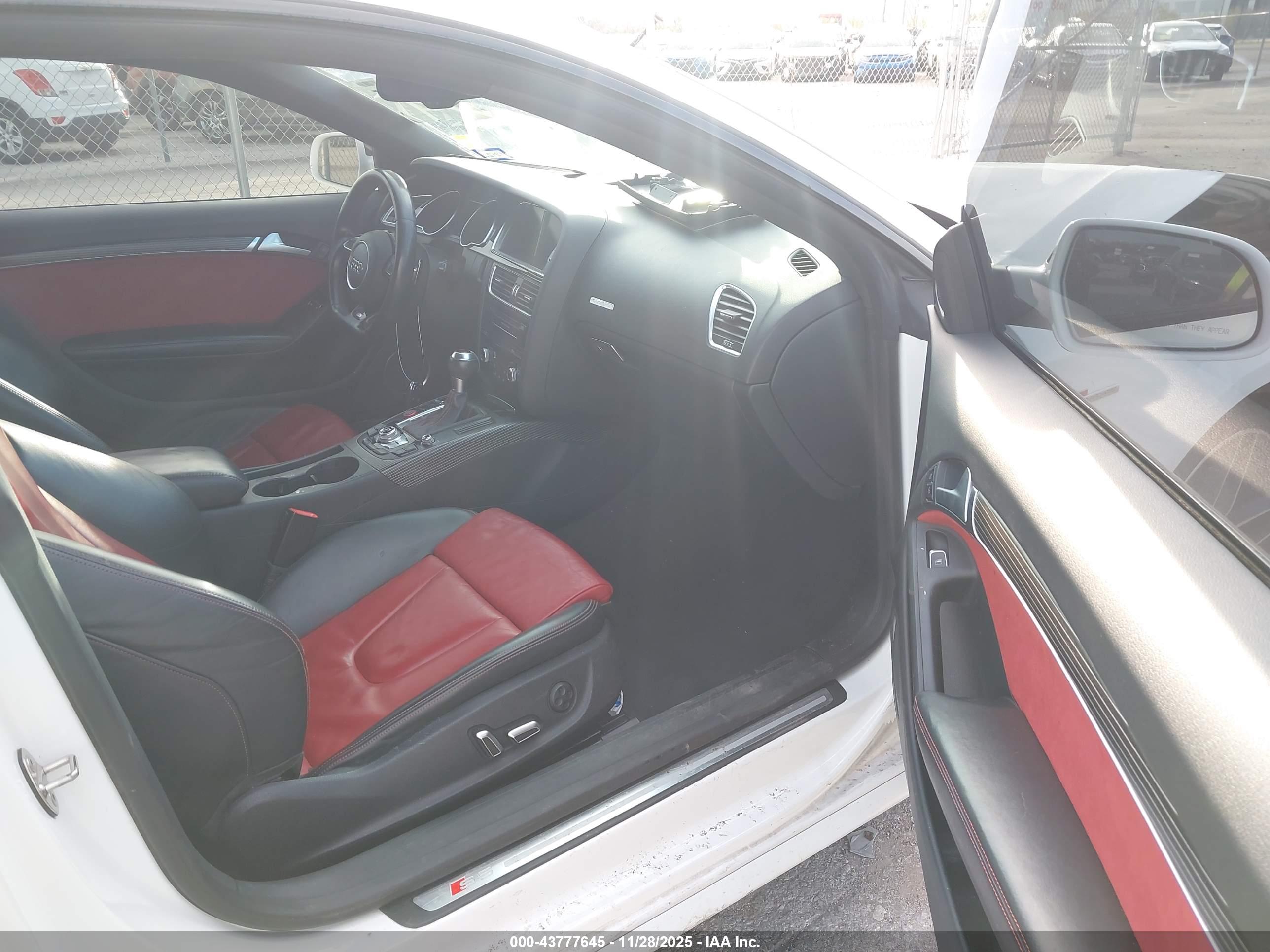 AUDI S5 image 5