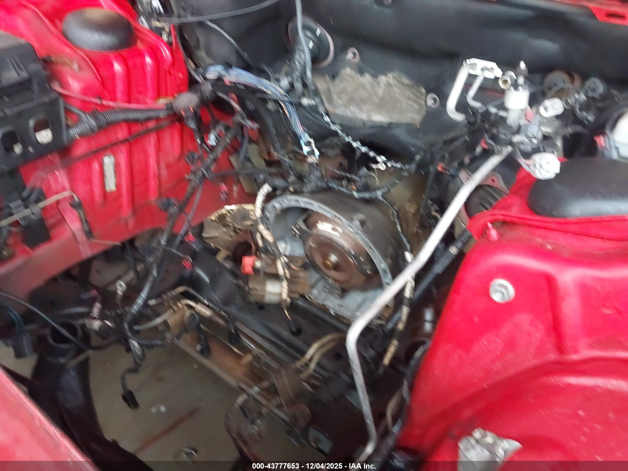 DODGE CHALLENGER image 6