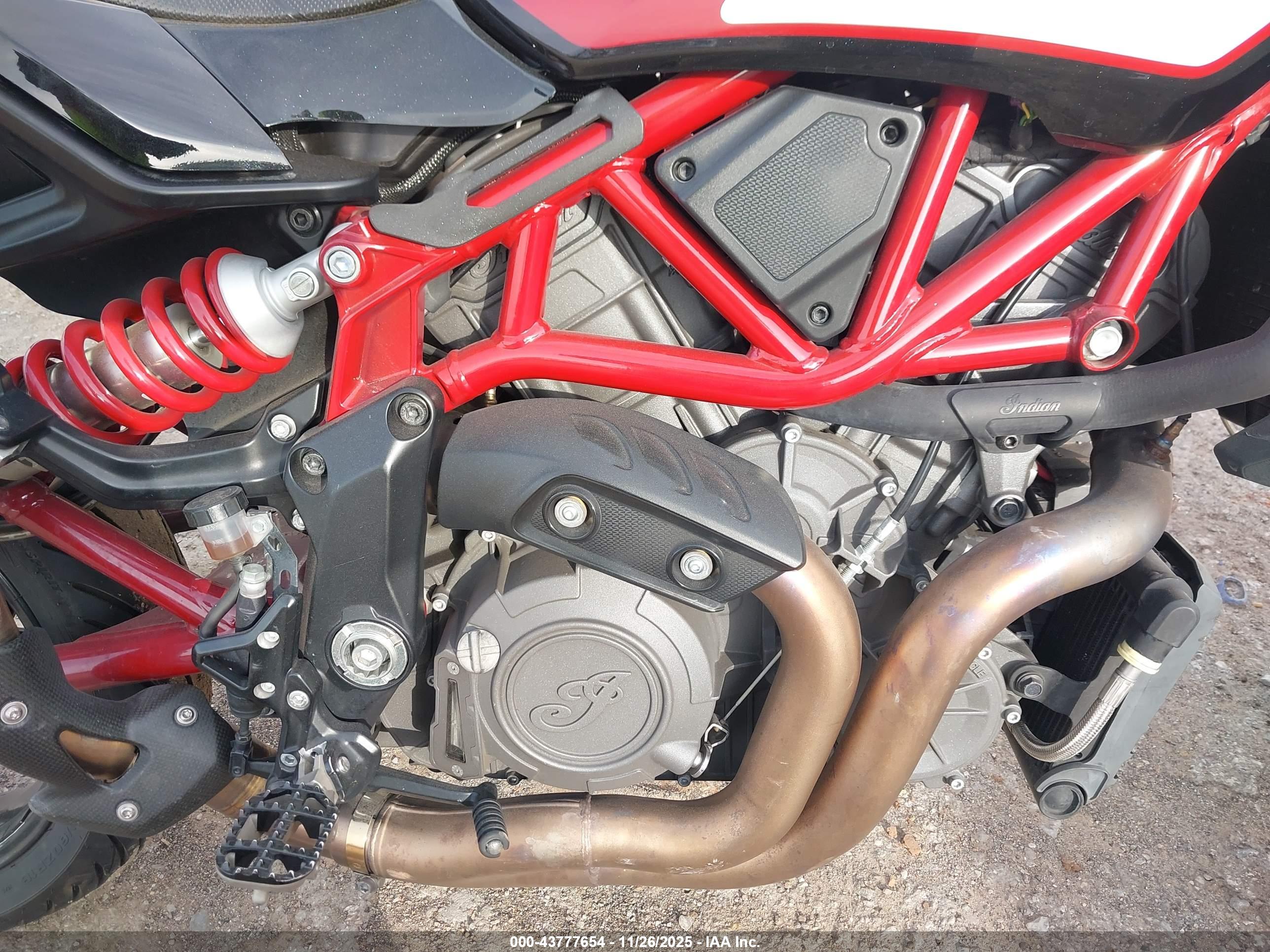INDIAN MOTORCYCLE image 8