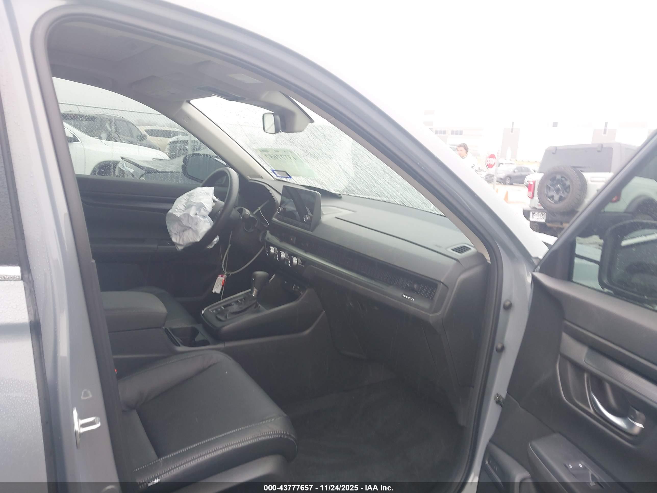HONDA CR-V image 5