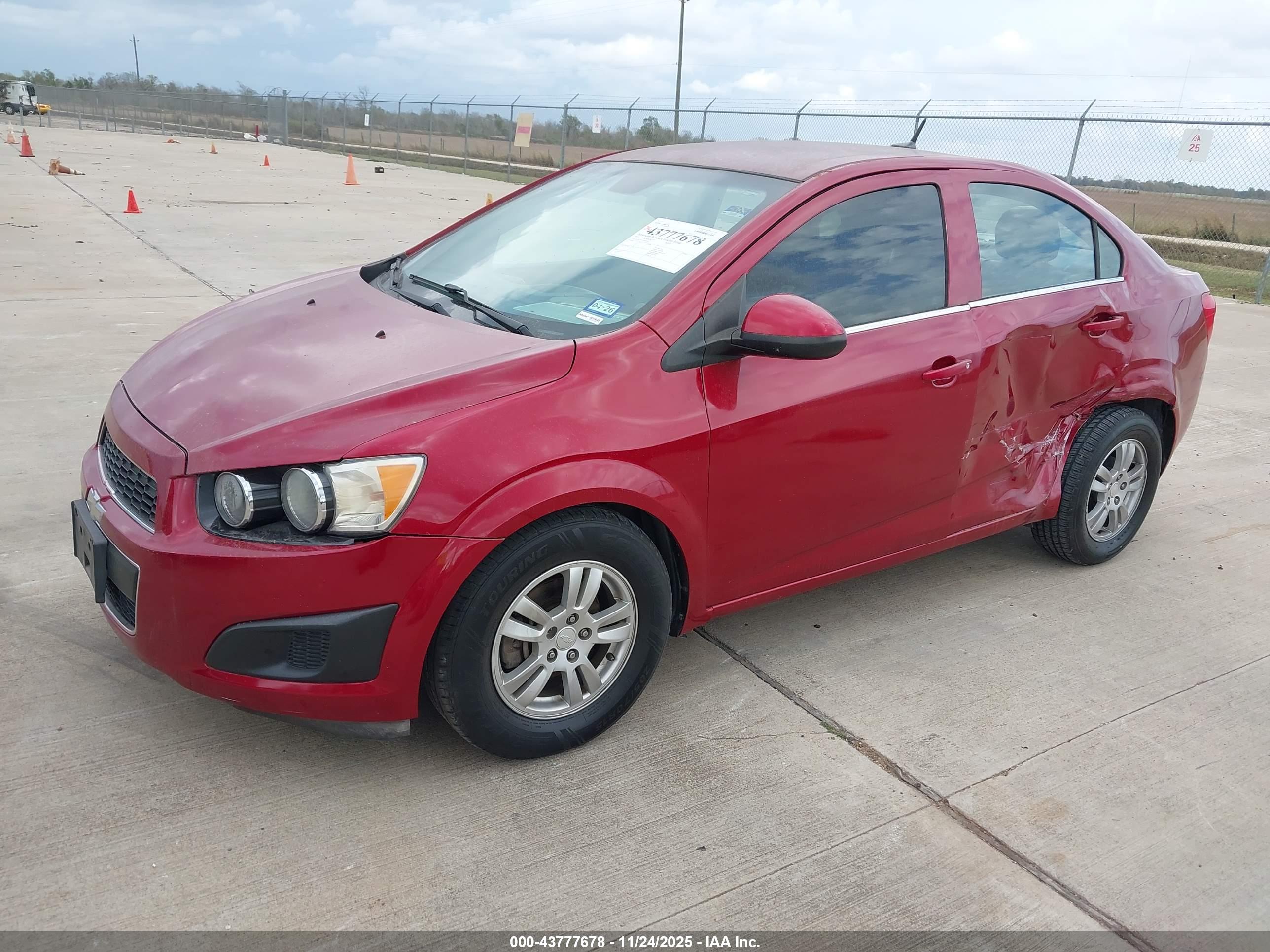 CHEVROLET SONIC image 2