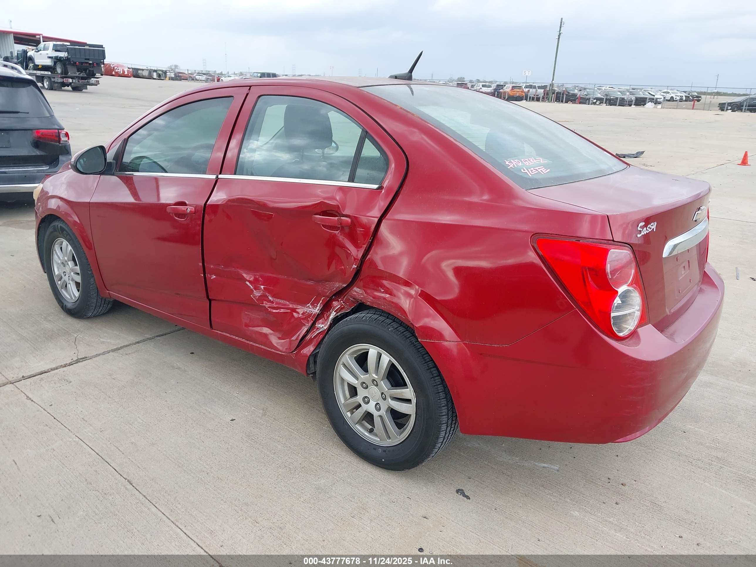 CHEVROLET SONIC image 3